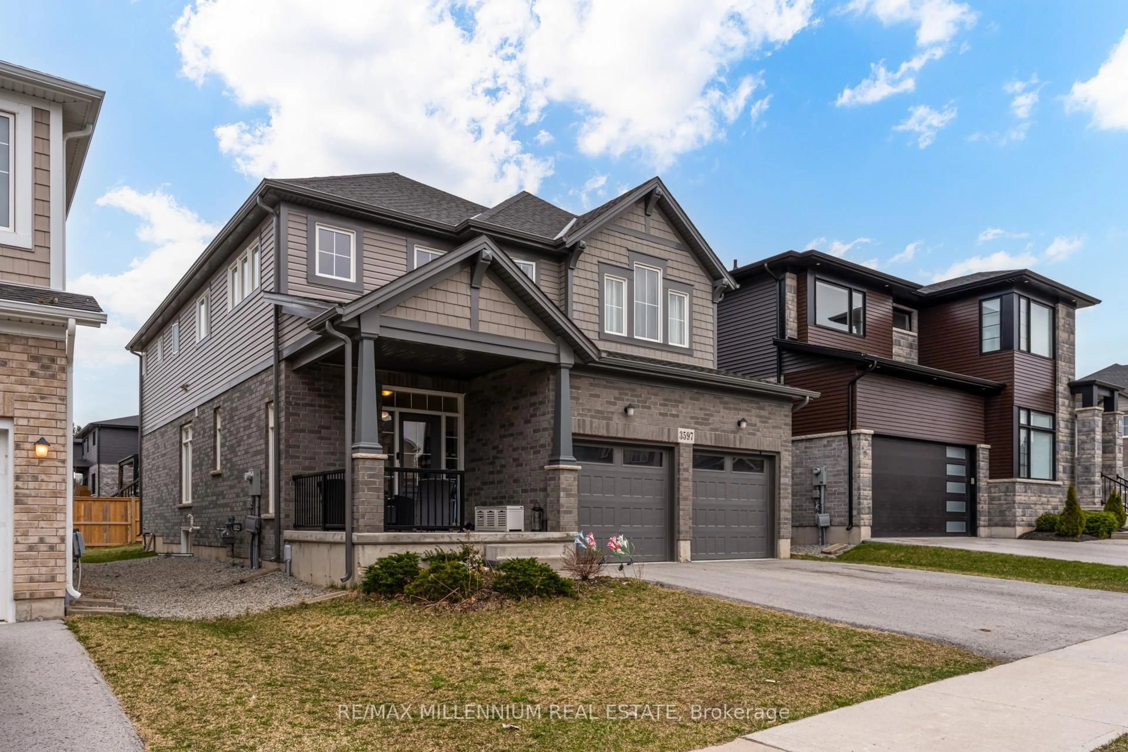 Home with brick exterior material, street for 3597 Carolinia Crt, Fort Erie Ontario L0S 1N0
