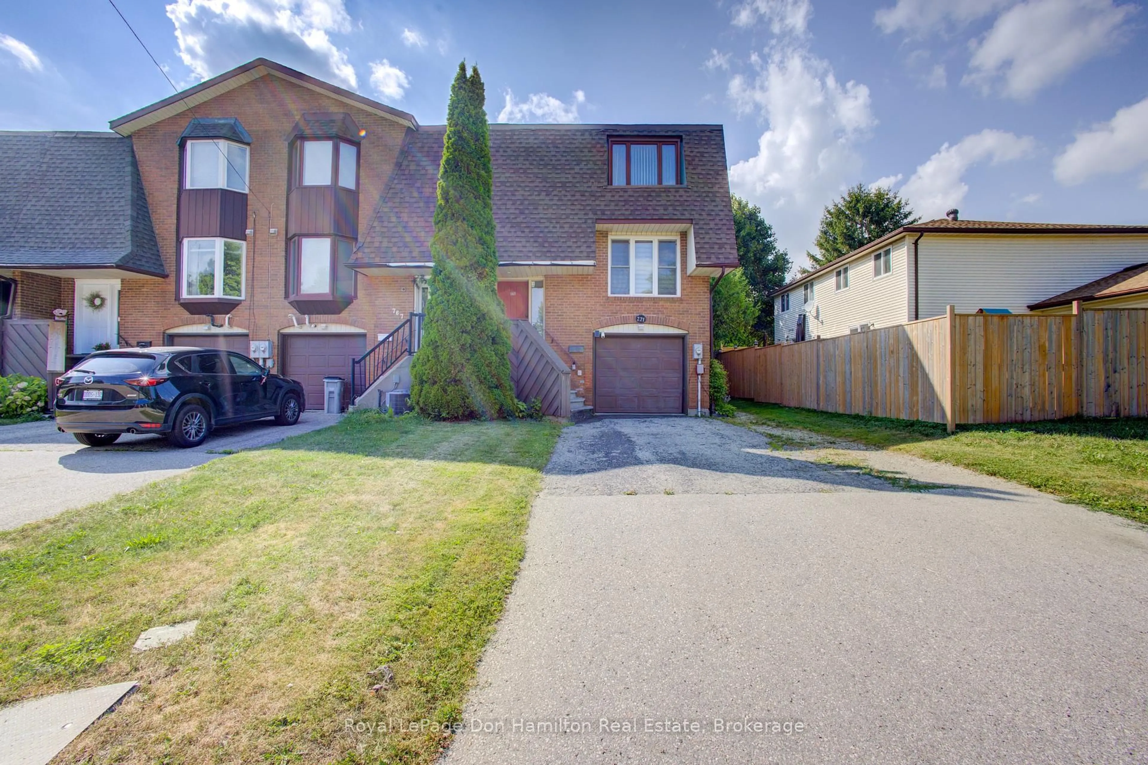 Unknown for 771 York Ave, North Perth Ontario N4W 2Y4
