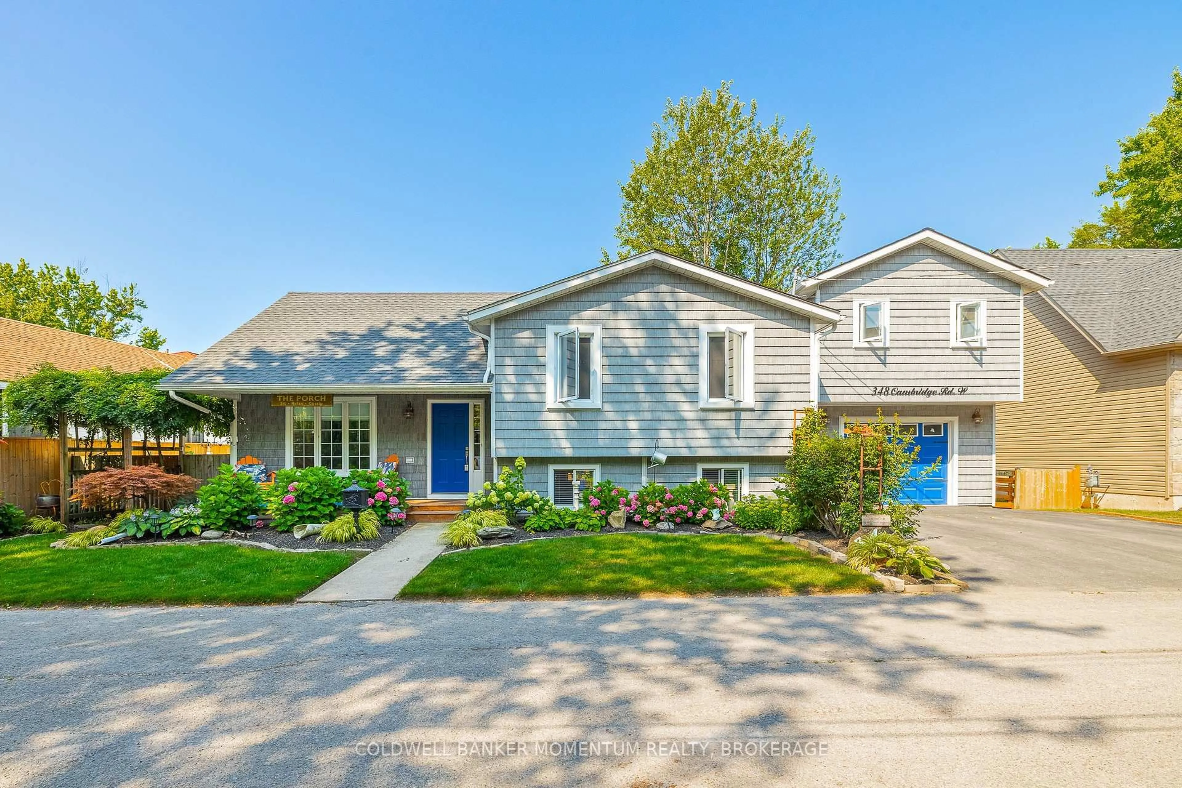 Home with vinyl exterior material, street for 348 Cambridge Rd, Fort Erie Ontario L0S 1B0