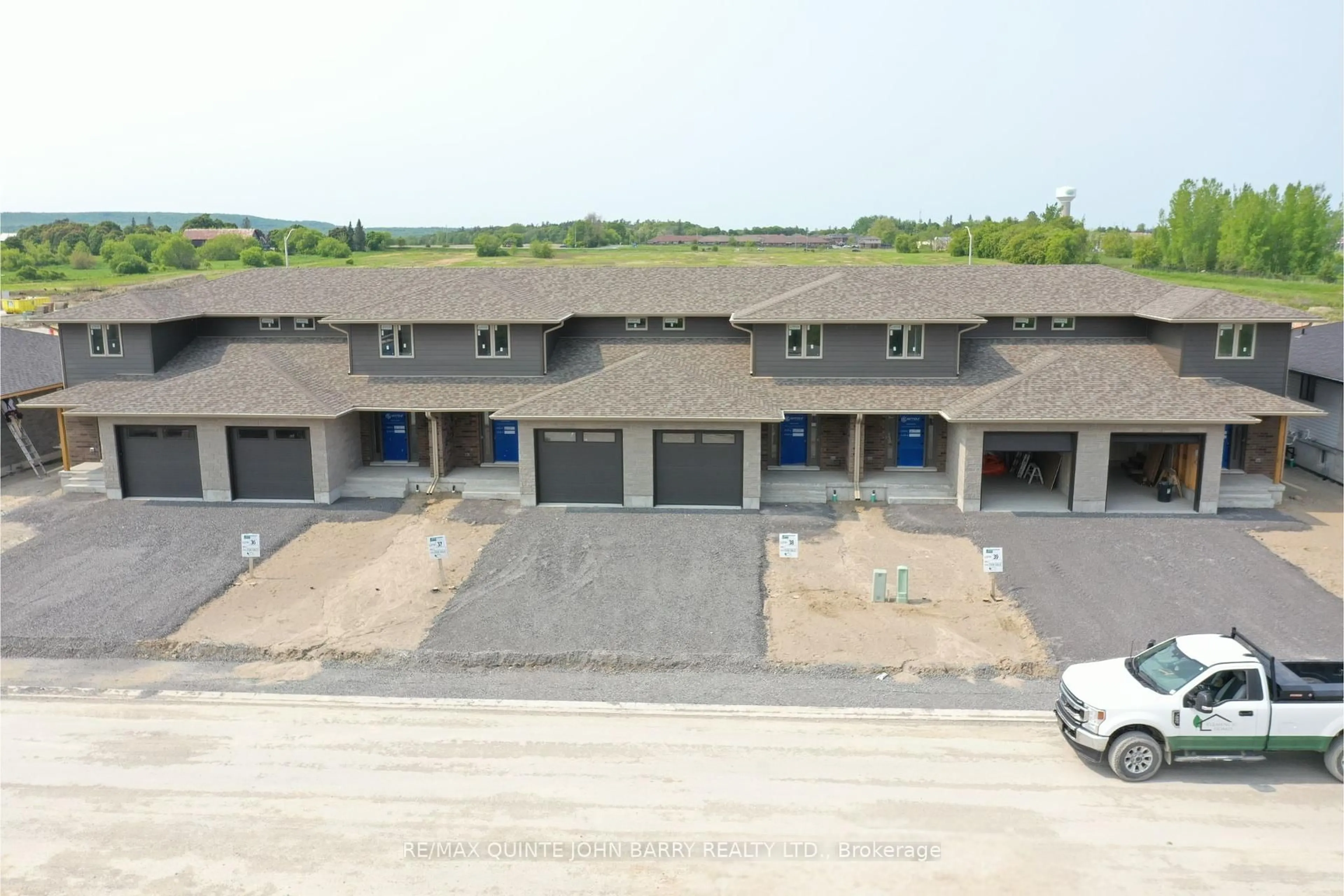 A pic from outside/outdoor area/front of a property/back of a property/a pic from drone, building for 23 Parkland Circle #Lot 40, Quinte West Ontario K8V 0R3