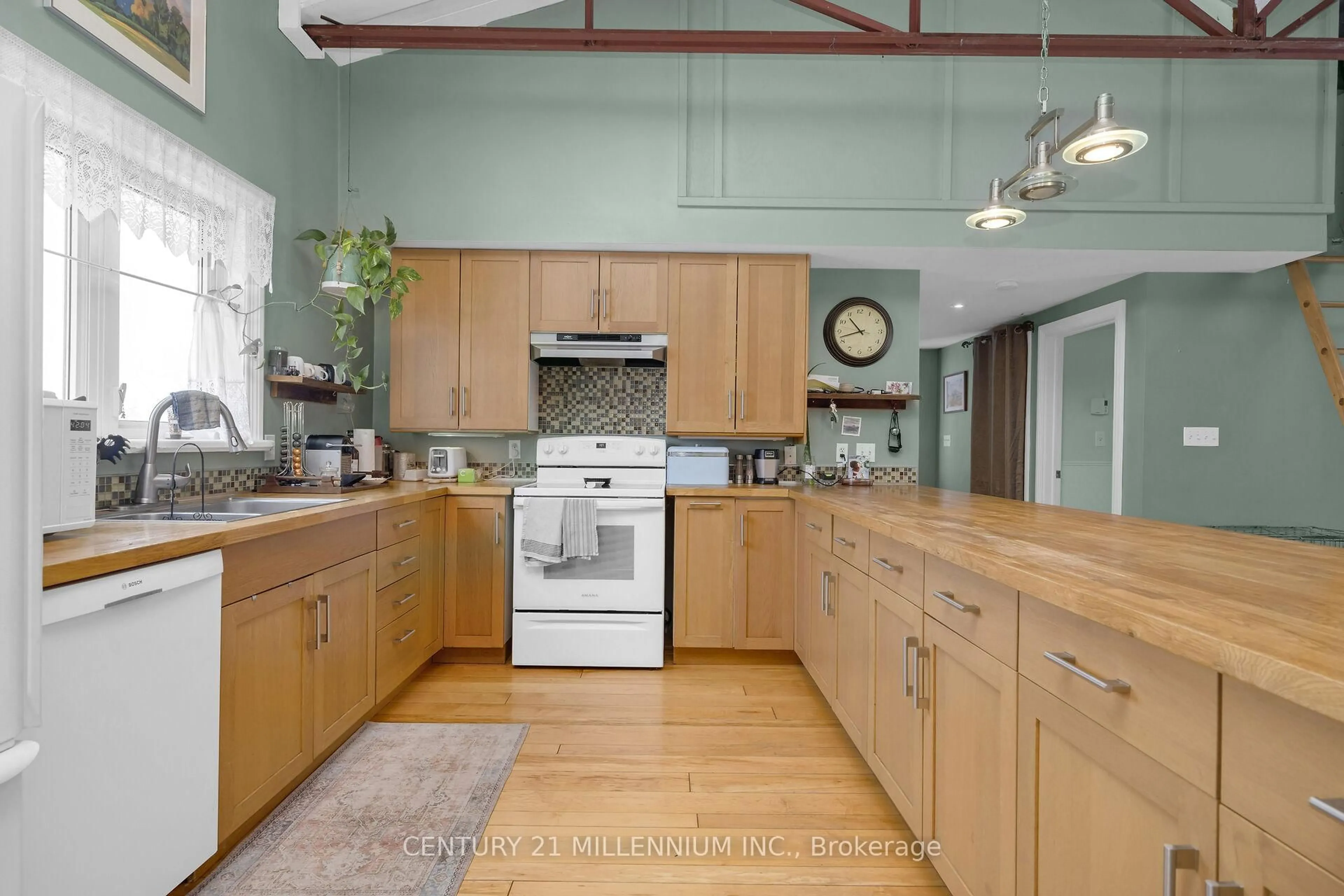 Open concept kitchen, unknown for 5880 Winston Churchill Blvd, Erin Ontario N0B 1T0