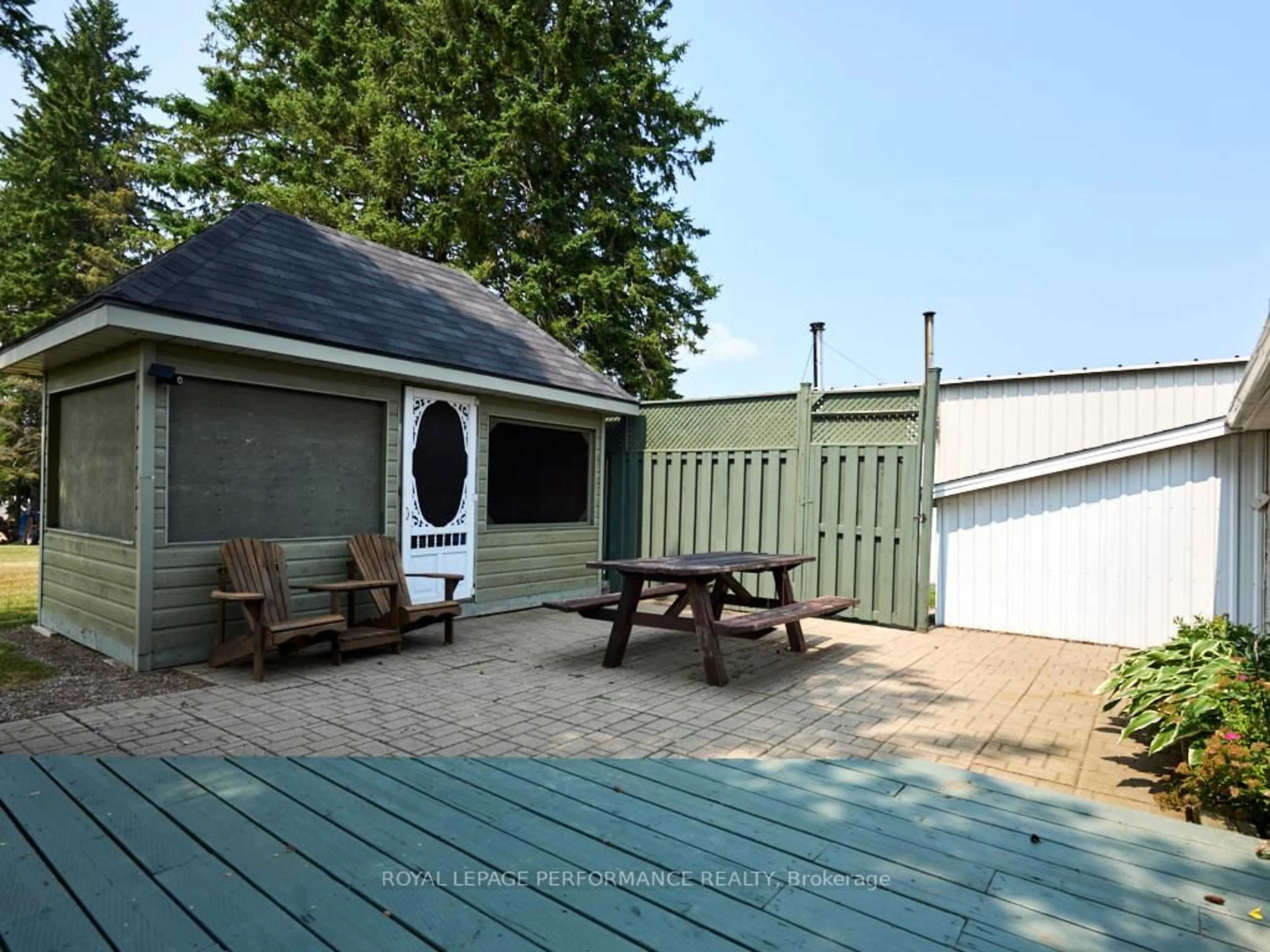 Patio, street for 2756 Highway 34 Highway, Champlain Ontario K6A 0E5