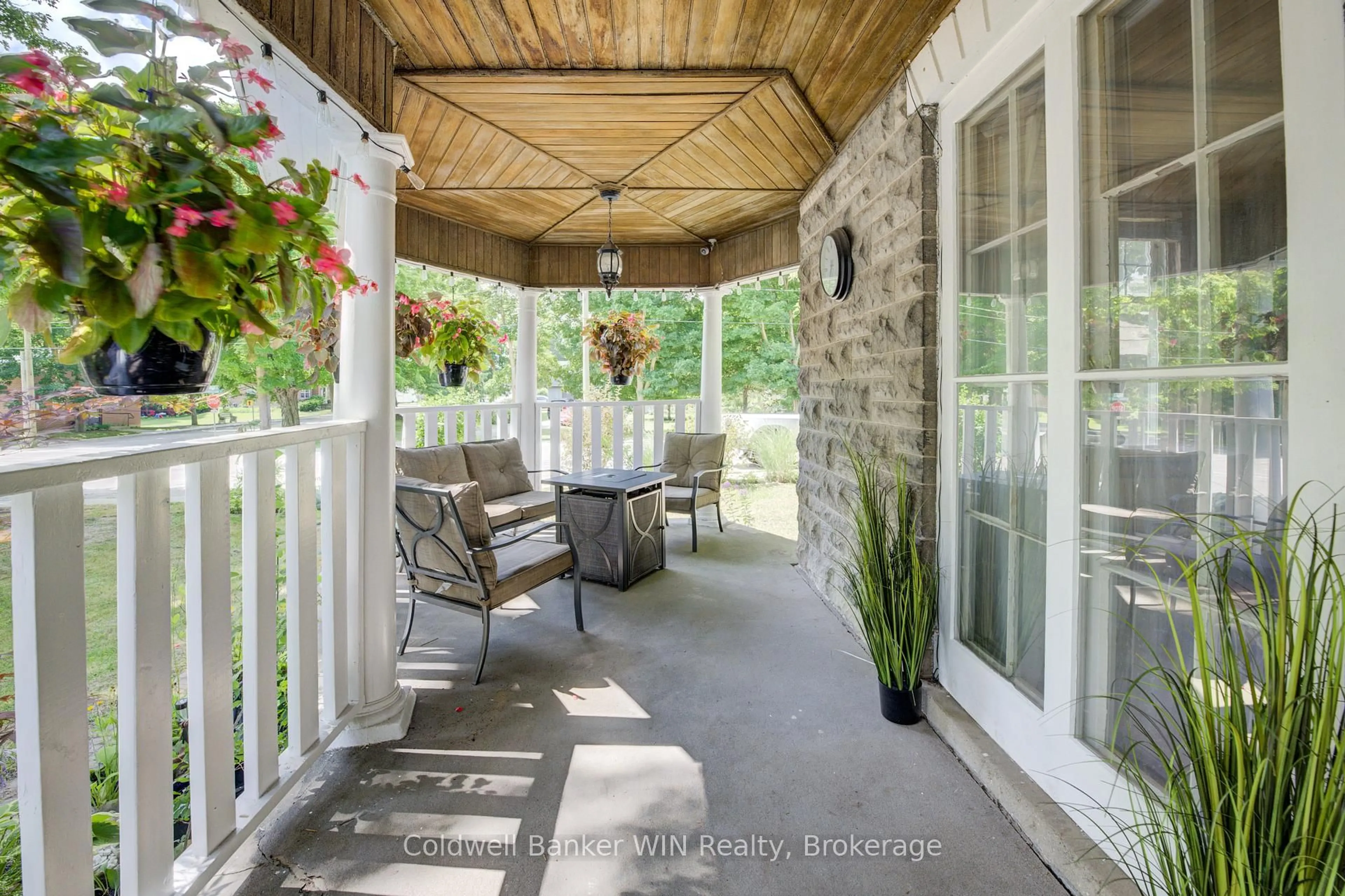 Patio, street for 215 Birmingham St, Wellington North Ontario N0G 2L2