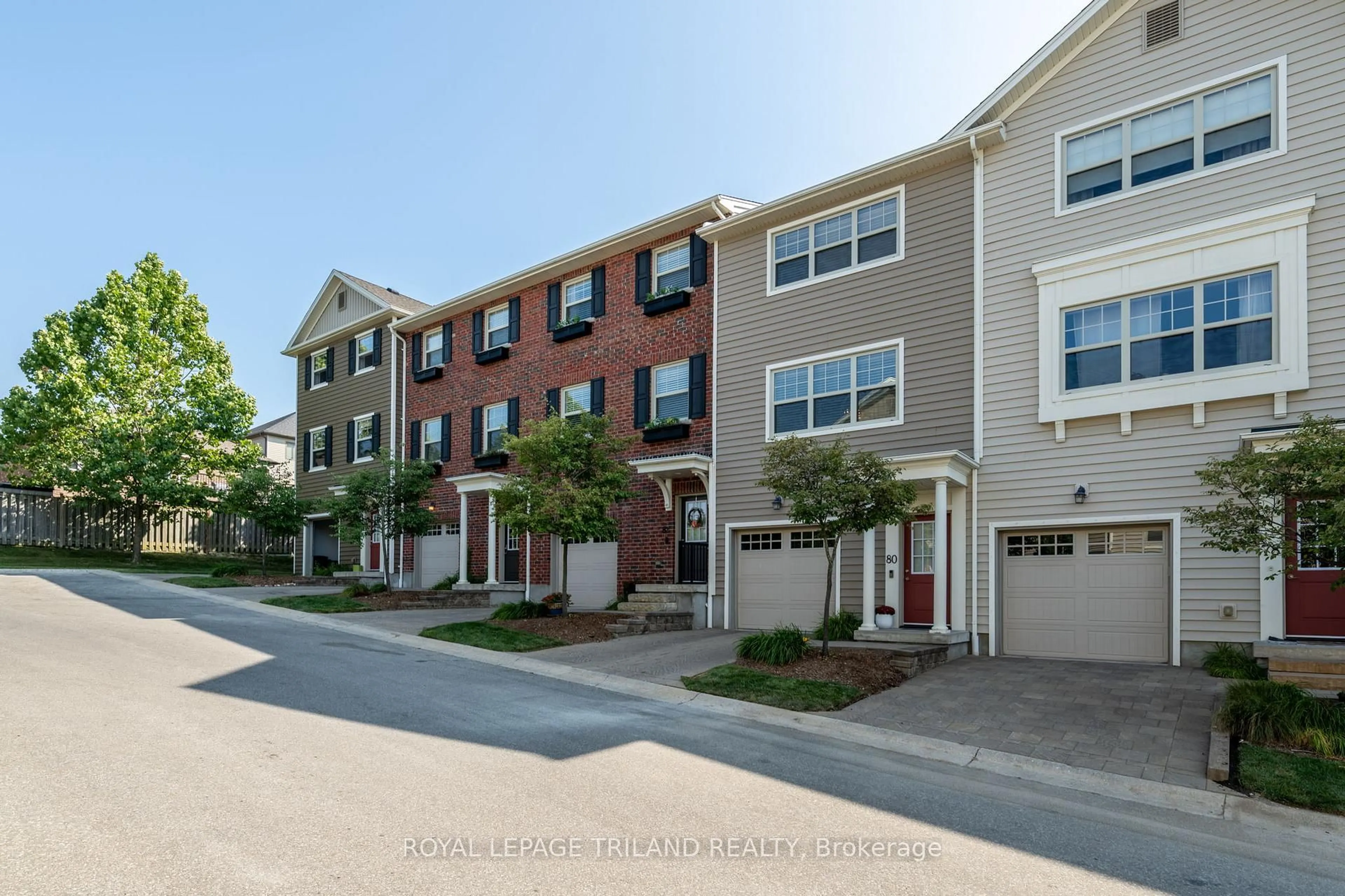 Unknown for 1850 Beaverbrook Ave #80, London North Ontario N6H 0G7