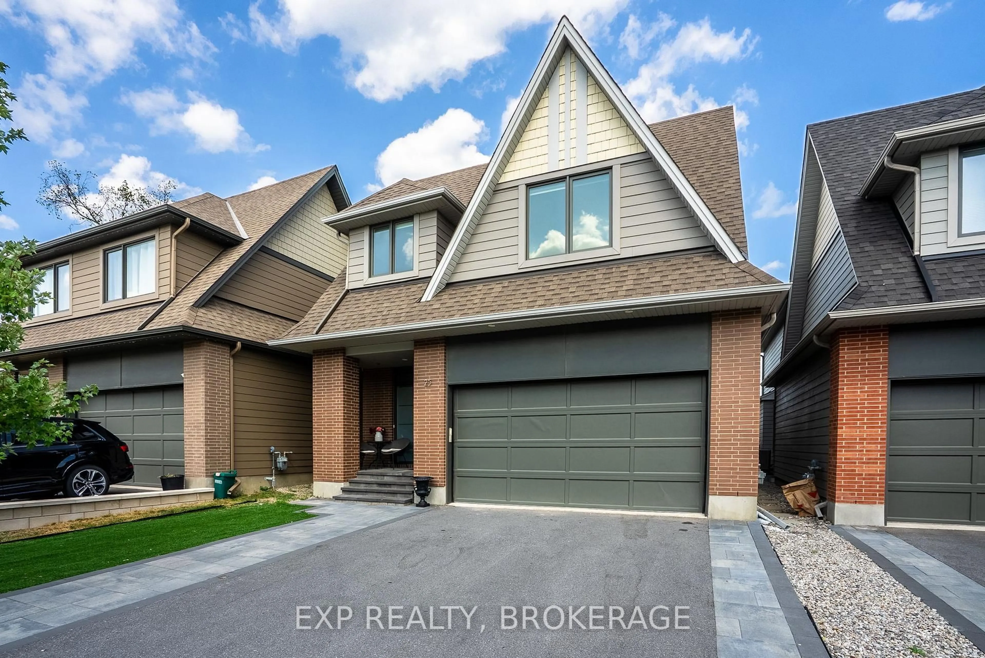 Home with brick exterior material, street for 25 Stanhope Crt, Ottawa Ontario K2C 3H1