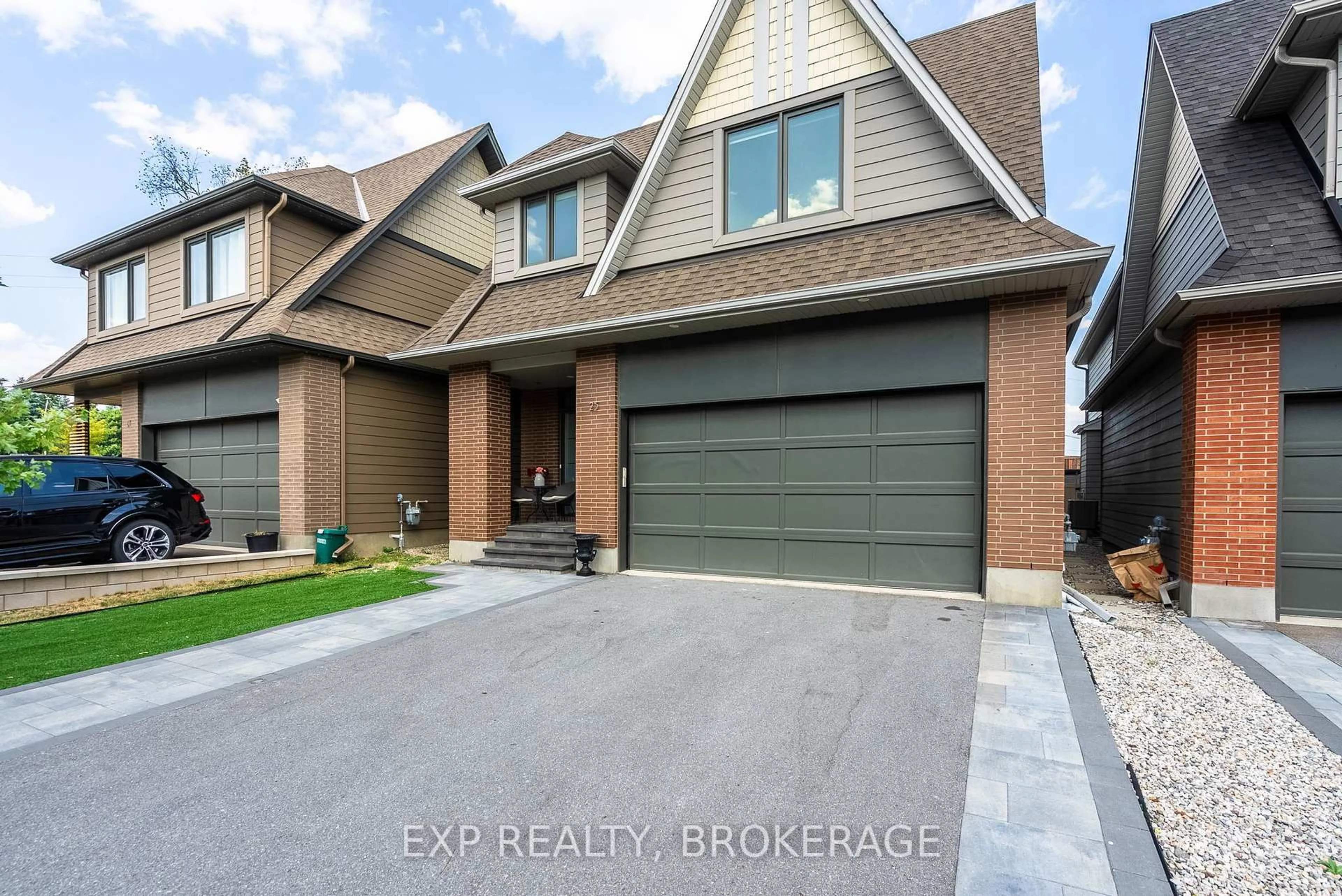 Home with brick exterior material, street for 25 Stanhope Crt, Ottawa Ontario K2C 3H1