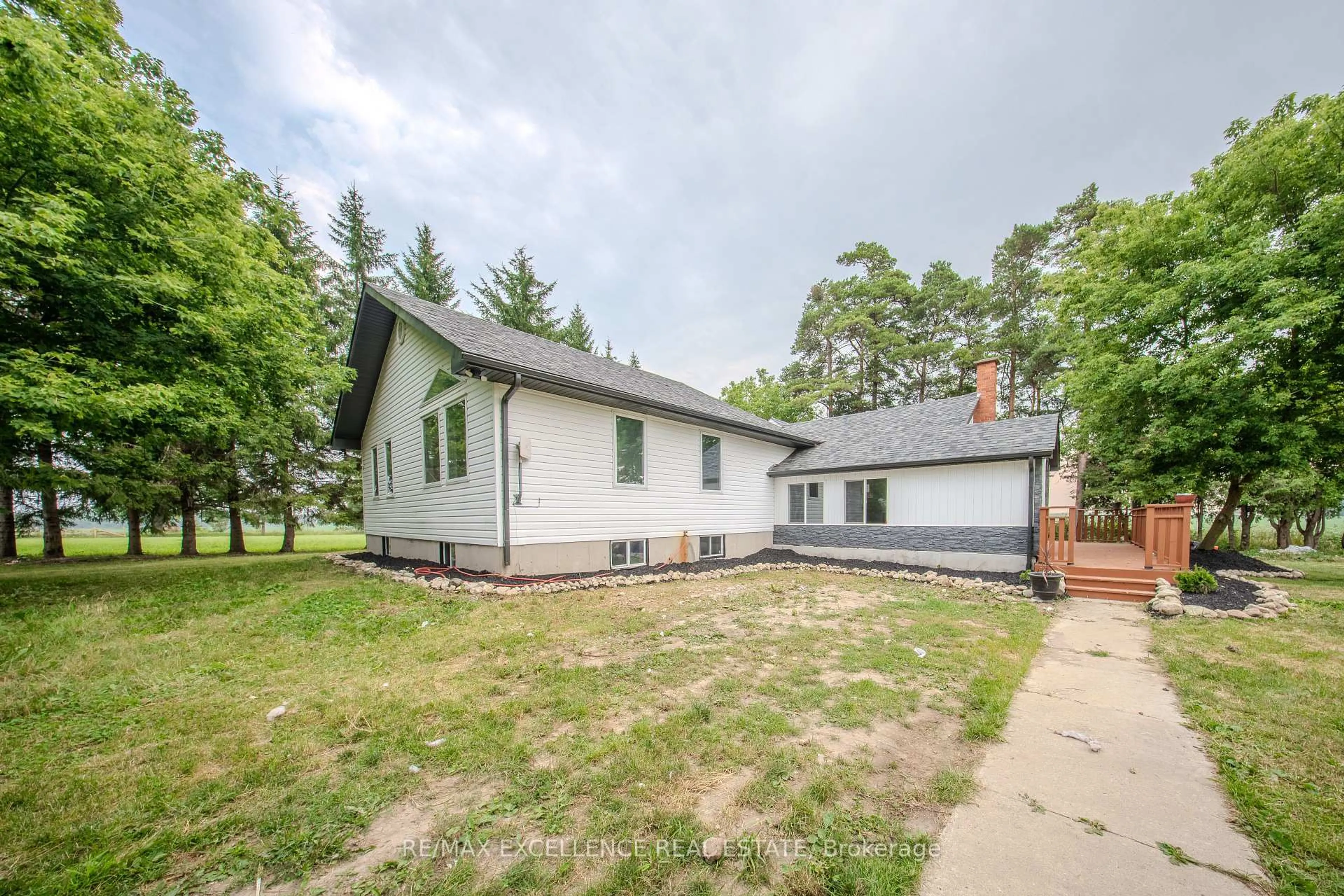 A pic from outside/outdoor area/front of a property/back of a property/a pic from drone, building for 441038 Concession 12-13 Rd, East Luther Grand Valley Ontario L9W 0Z9