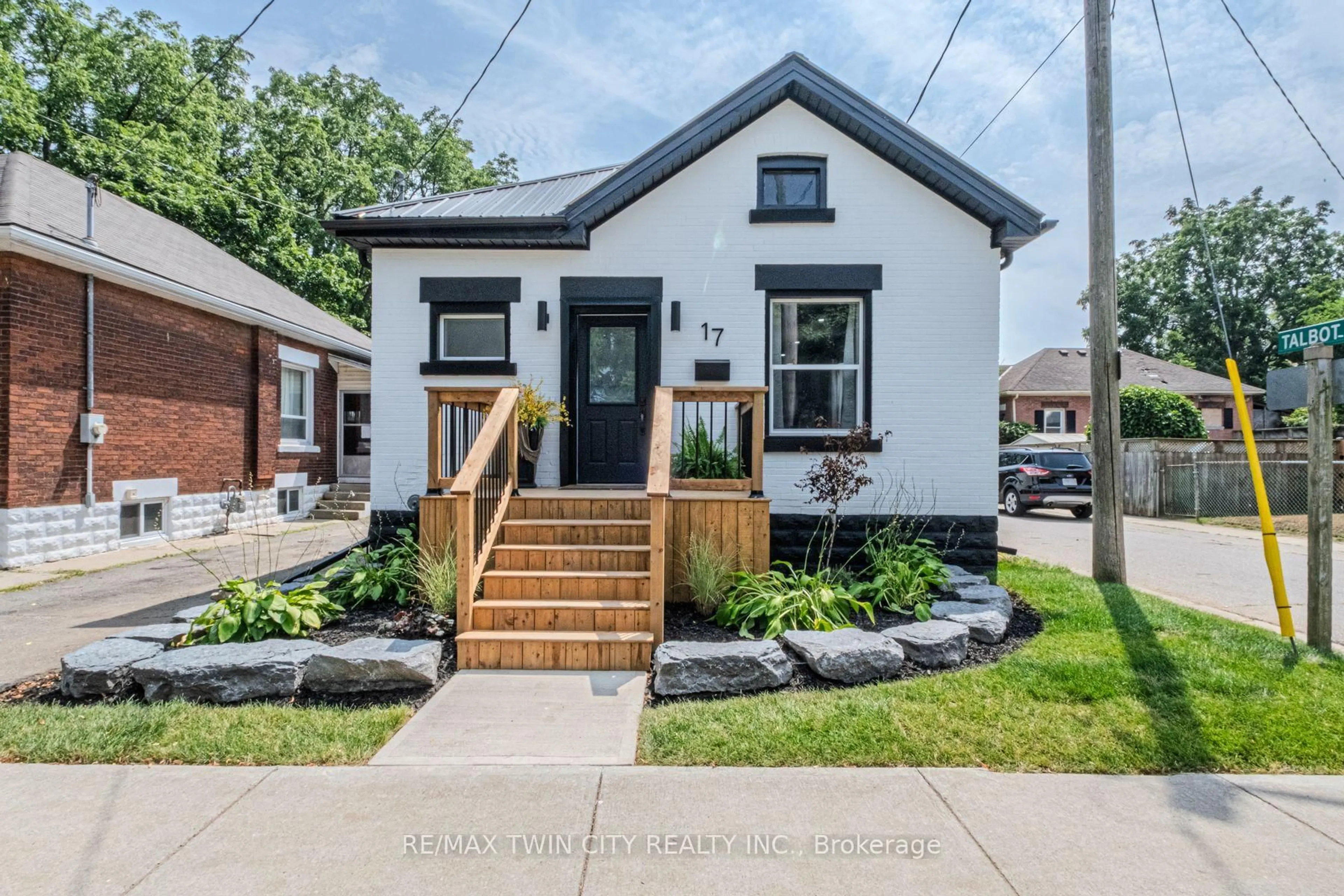 Home with brick exterior material, street for 17 Allenby Ave, Brantford Ontario N3S 1P9
