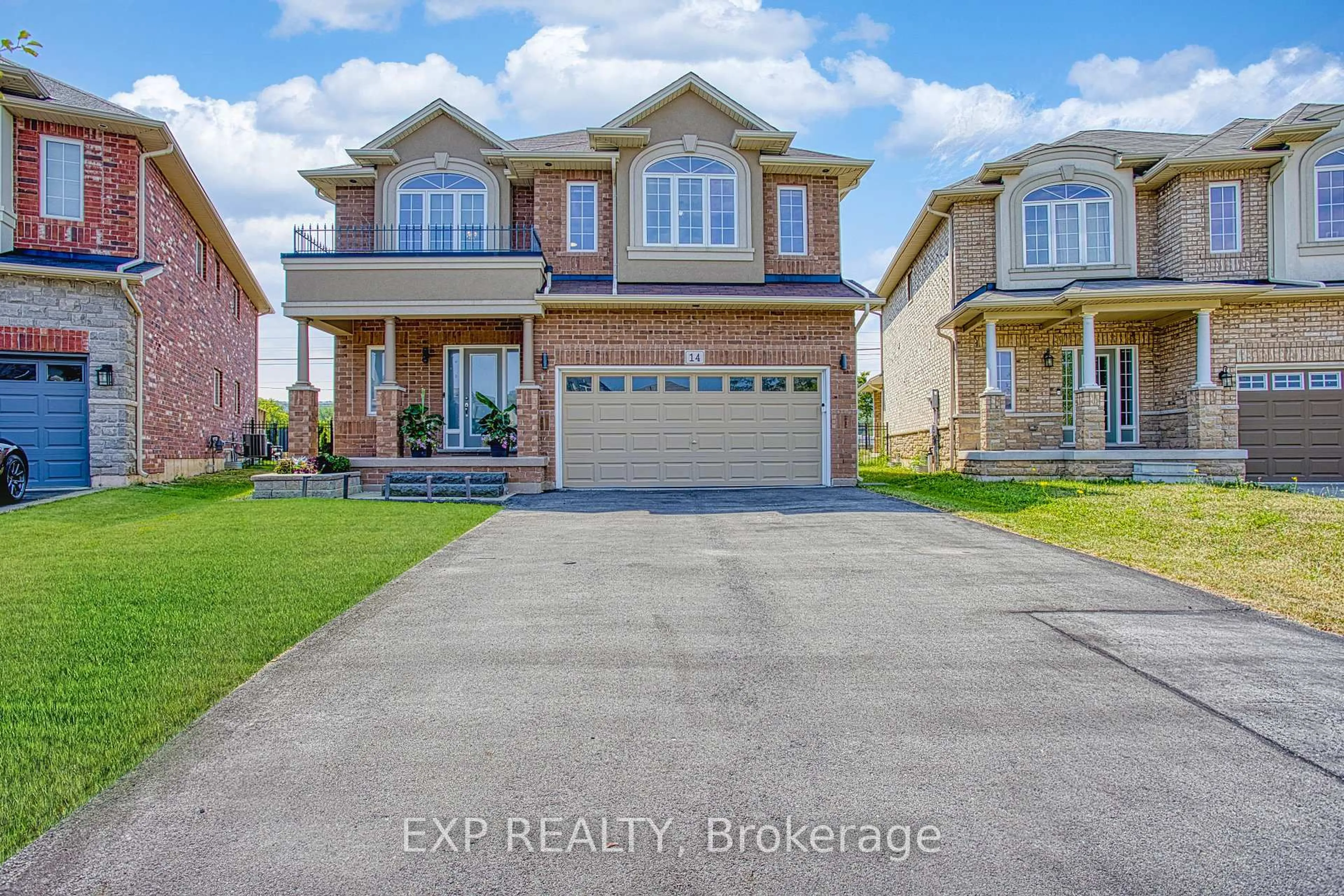 Unknown for 14 Carpenter Crt, Grimsby Ontario L3M 0E3