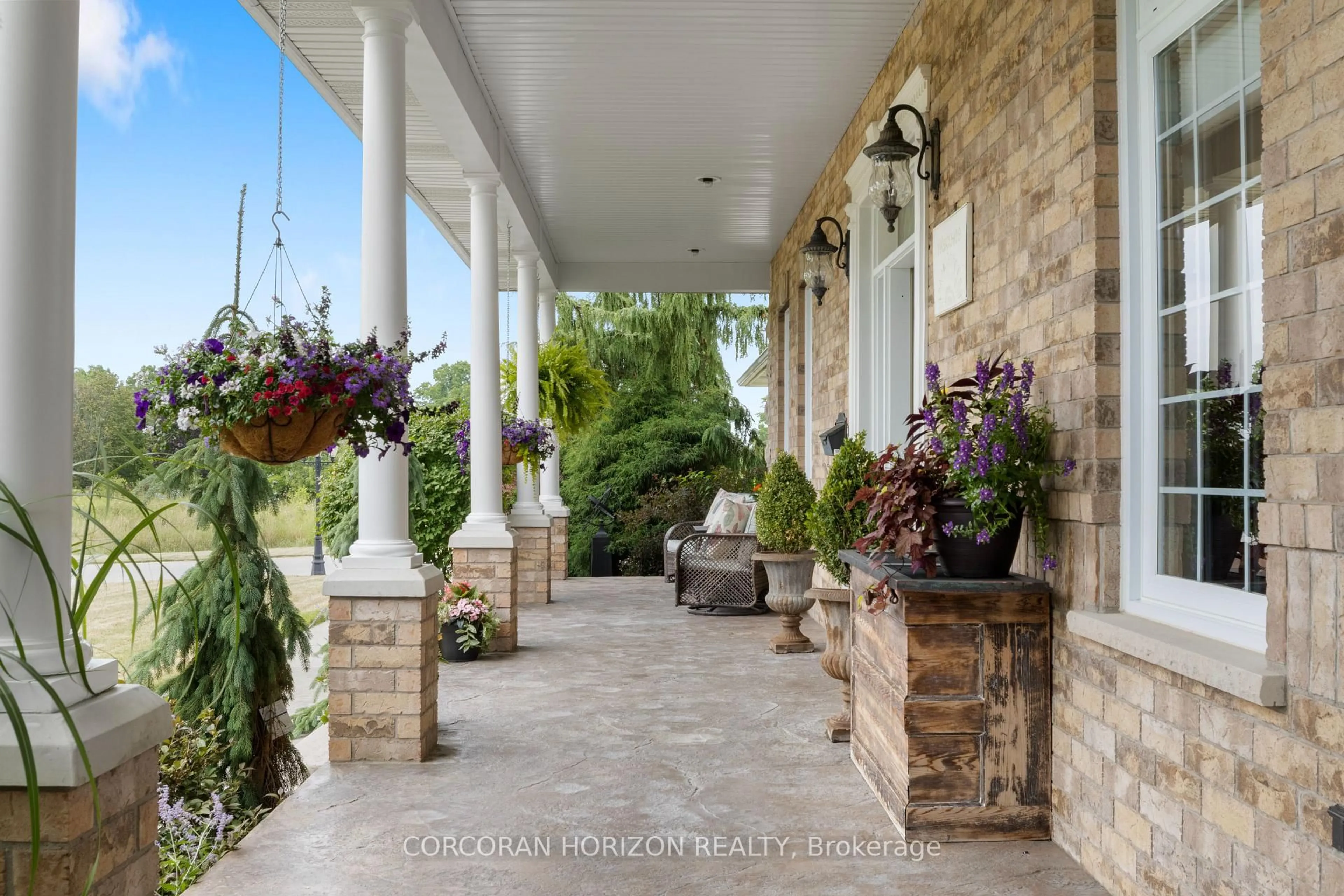 Patio, street for 1794 Seaton Rd, North Dumfries Ontario N1R 5S2