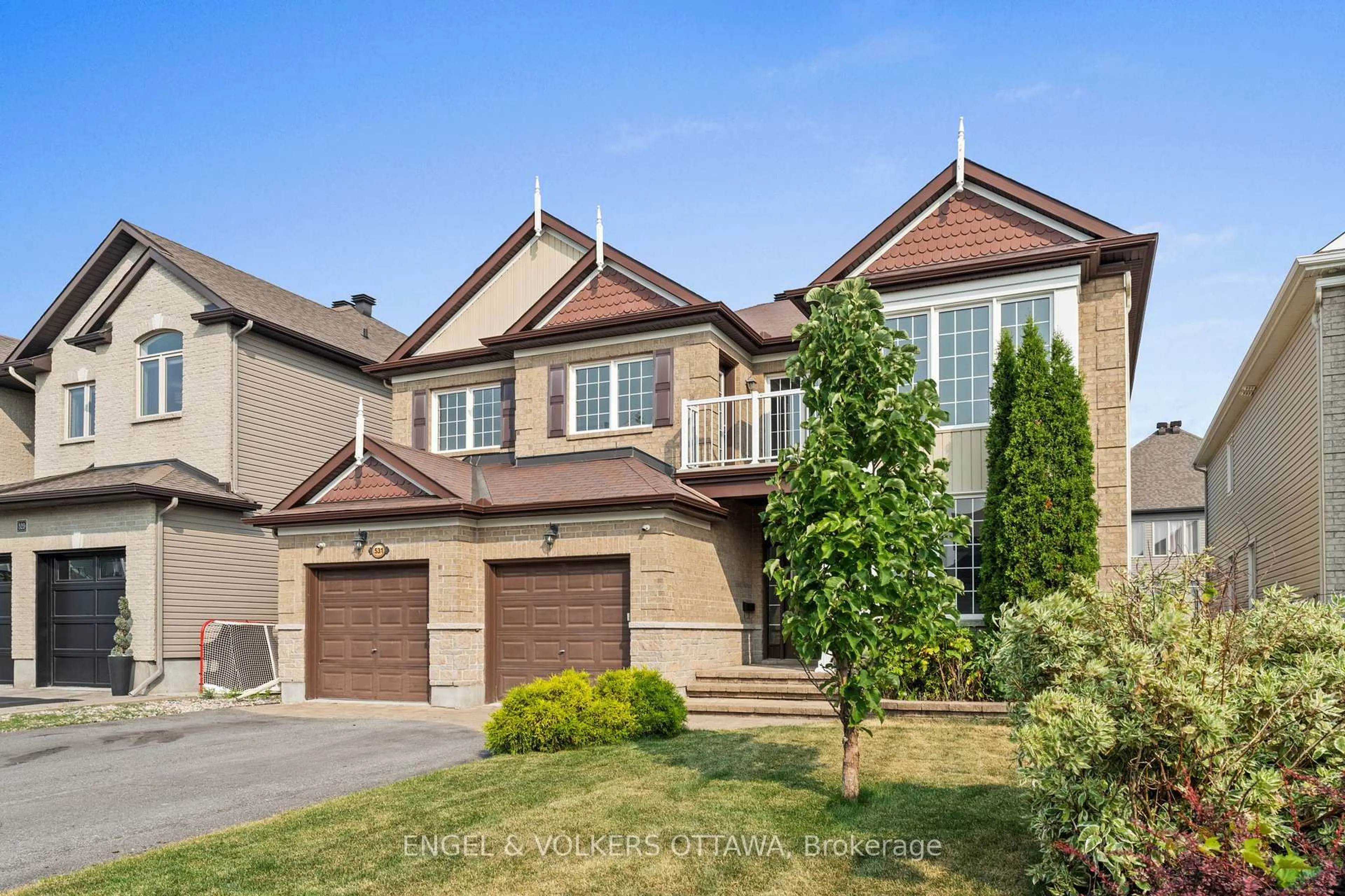 Home with brick exterior material, street for 531 Bretby Cres, Ottawa Ontario K2J 5P9