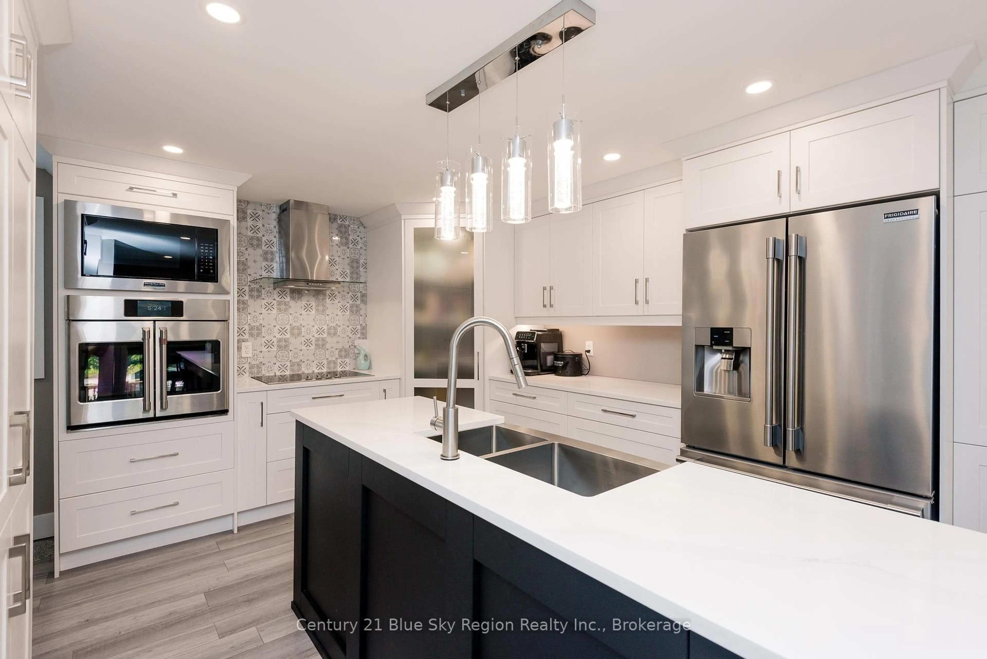 Contemporary kitchen, ceramic/tile floor for 644 Lakeshore Dr #49, North Bay Ontario P1A 3N6