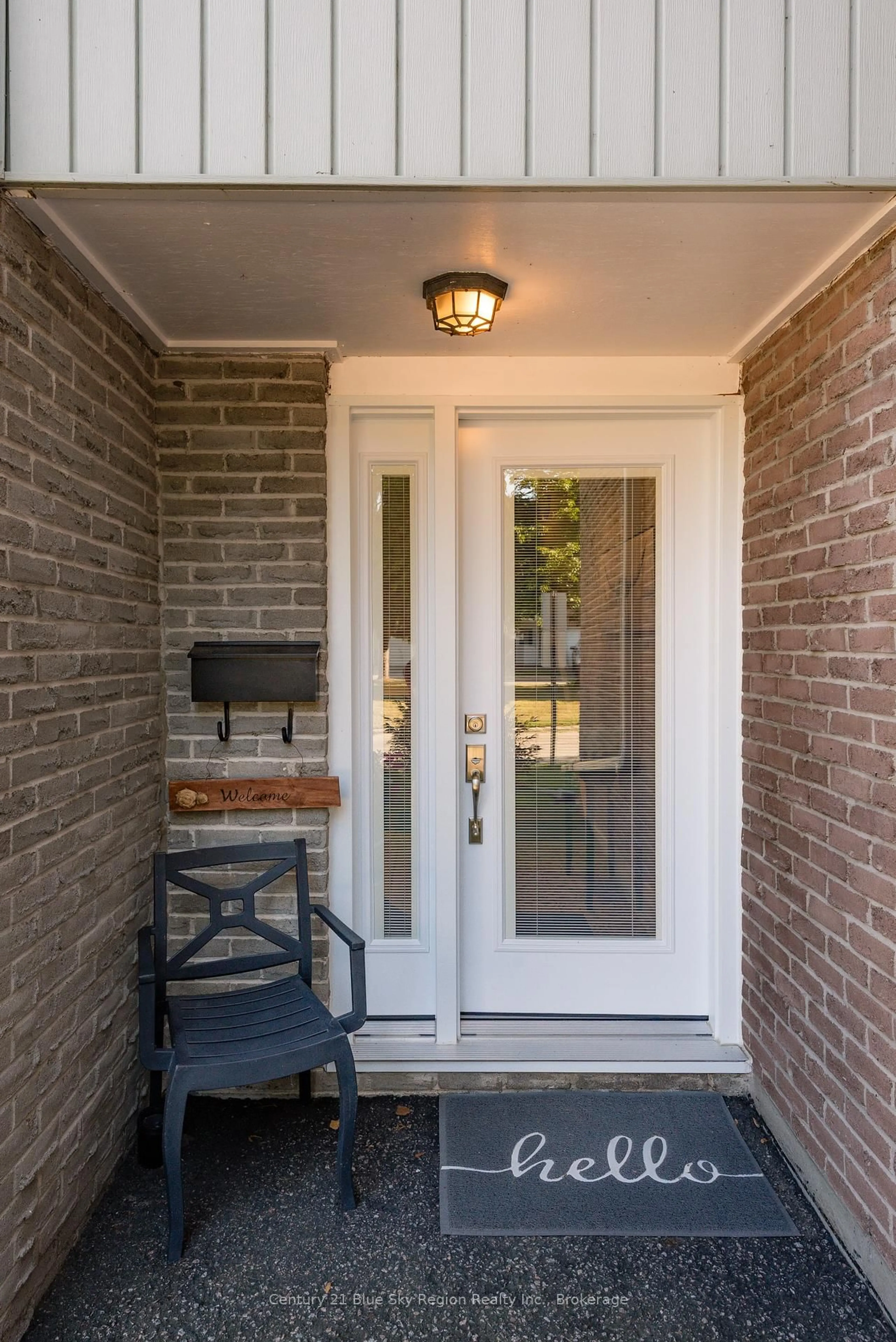 Indoor entryway for 644 Lakeshore Dr #49, North Bay Ontario P1A 3N6
