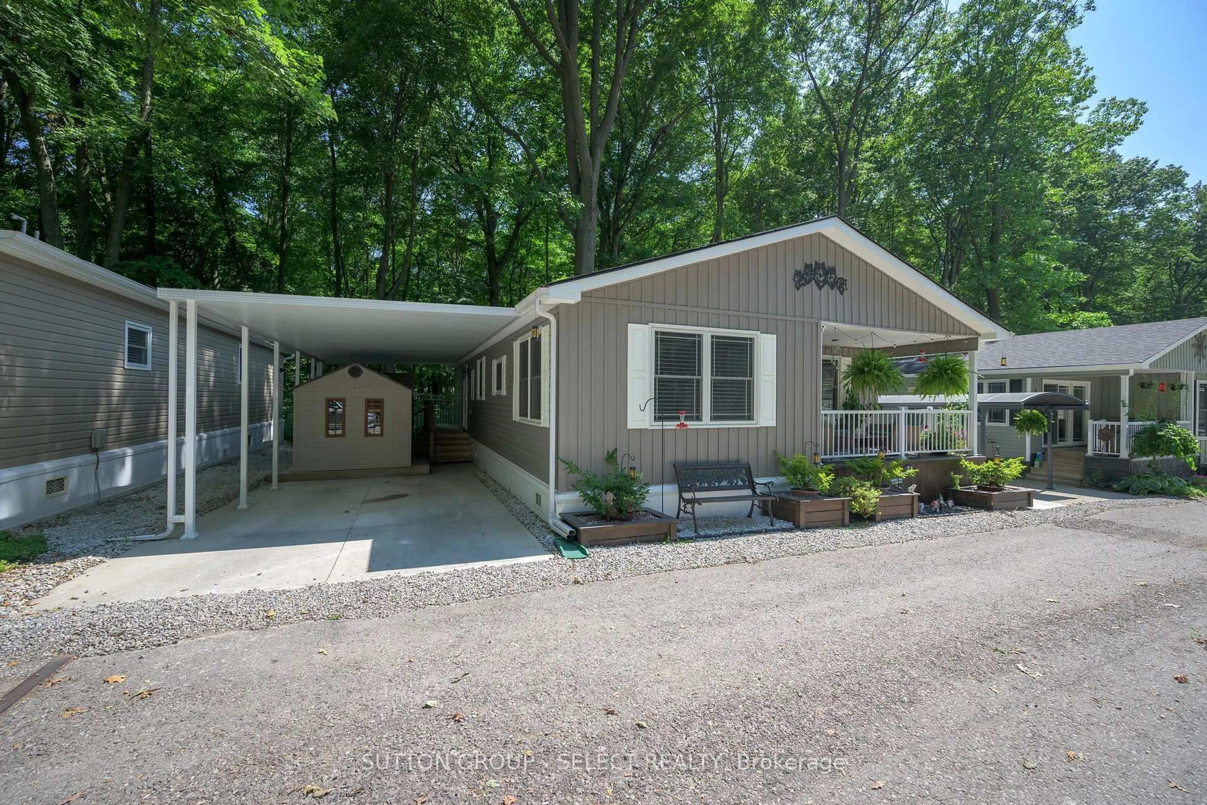 Home with vinyl exterior material, street for 22790 AMIENS Rd #31, Middlesex Centre Ontario N0L 1R0