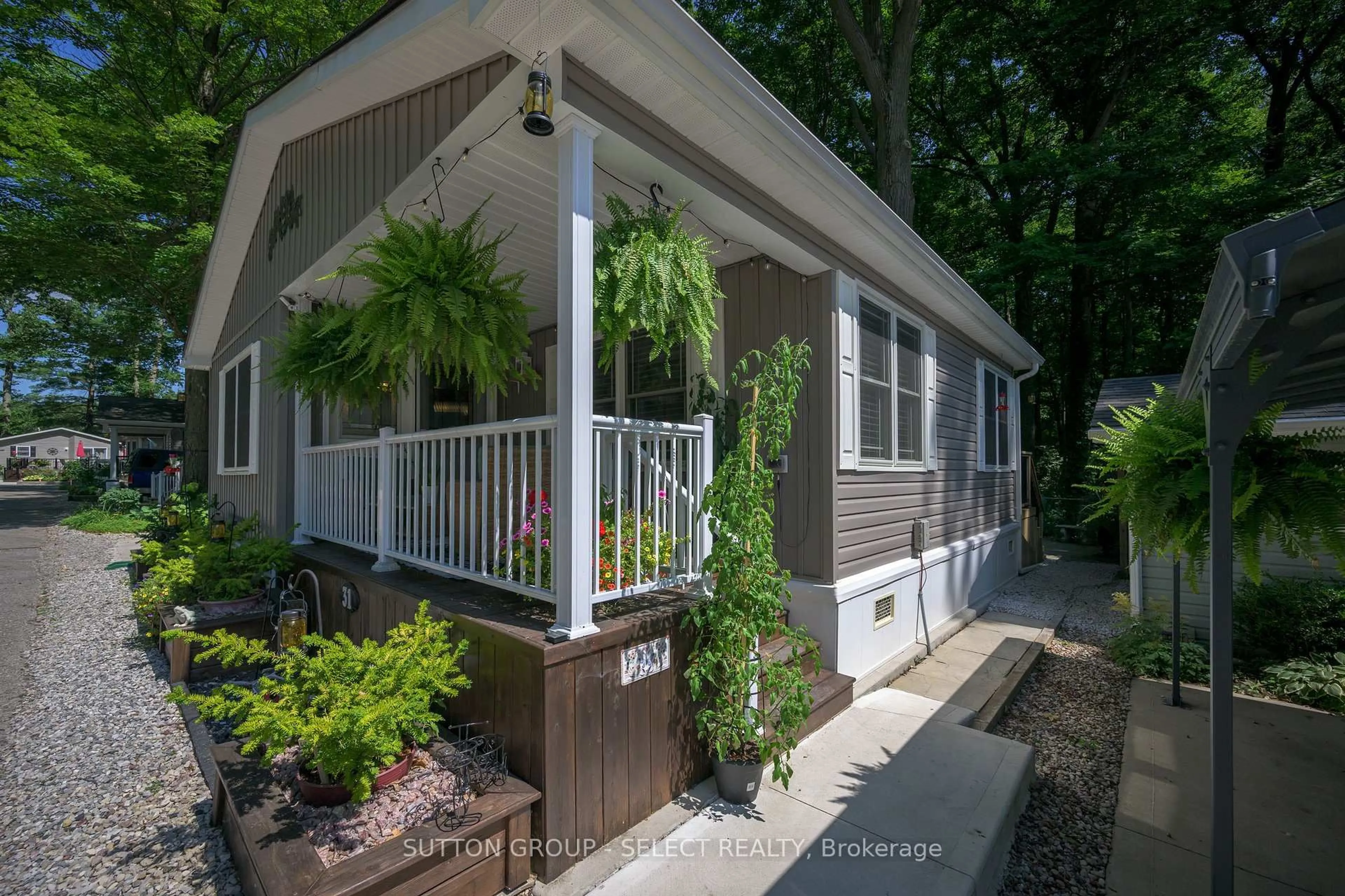 Home with vinyl exterior material, street for 22790 AMIENS Rd #31, Middlesex Centre Ontario N0L 1R0