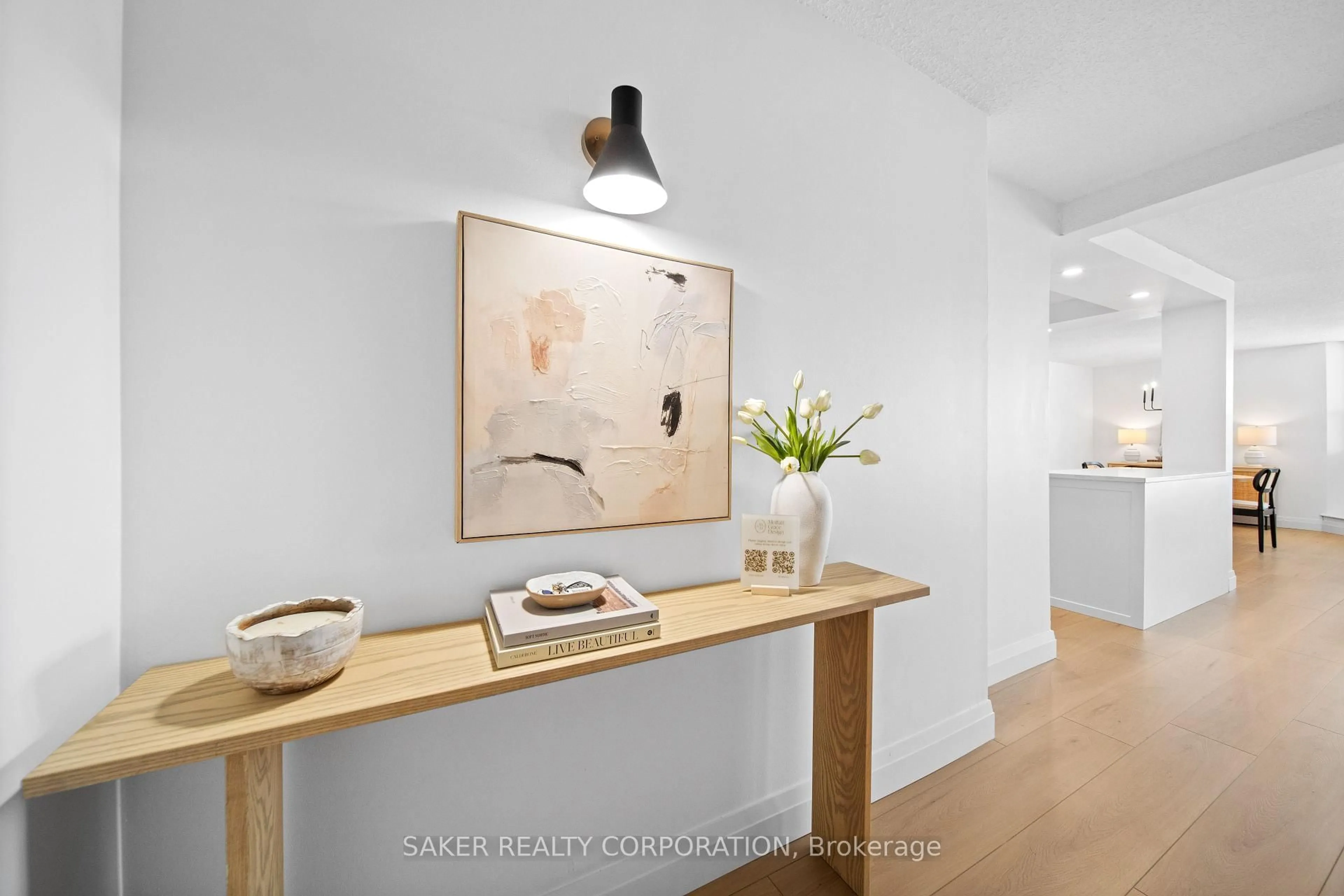 Indoor entryway for 323 Colborne St #1101, London East Ontario N6B 3N8