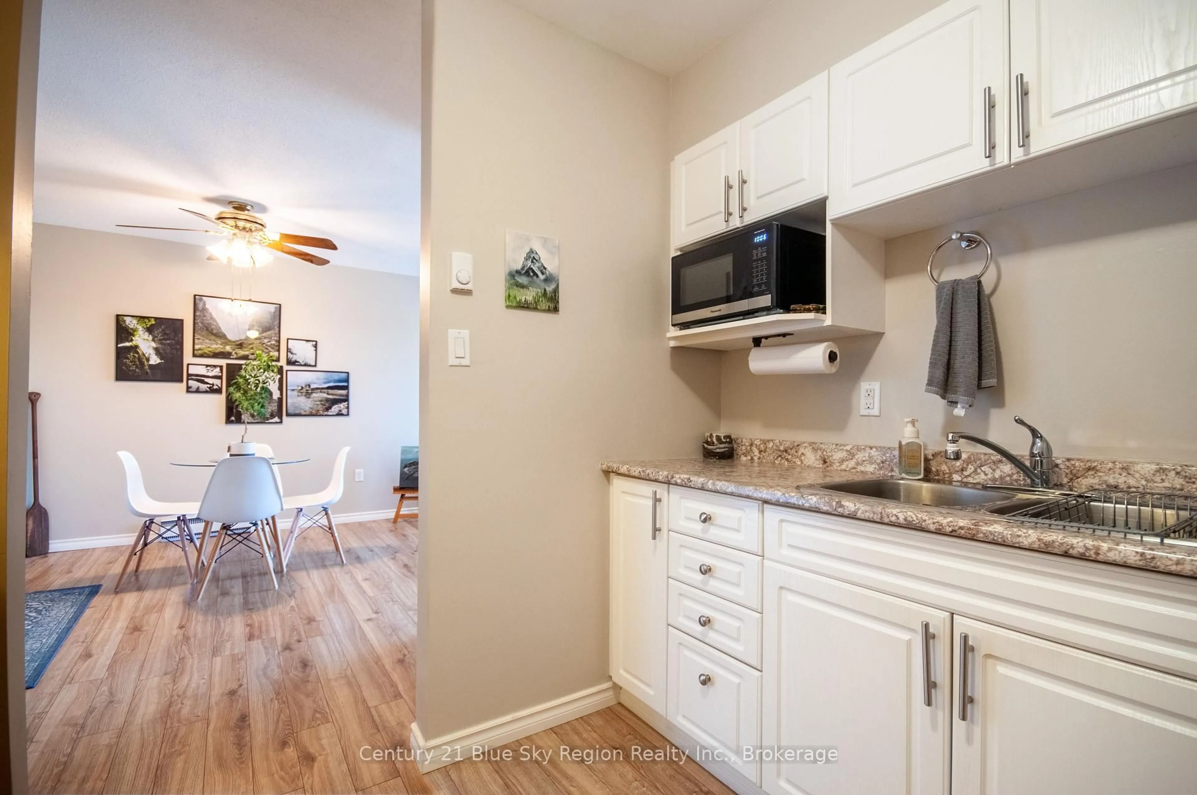 Unknown for 122 Giroux St #304, North Bay Ontario P1B 7Y7