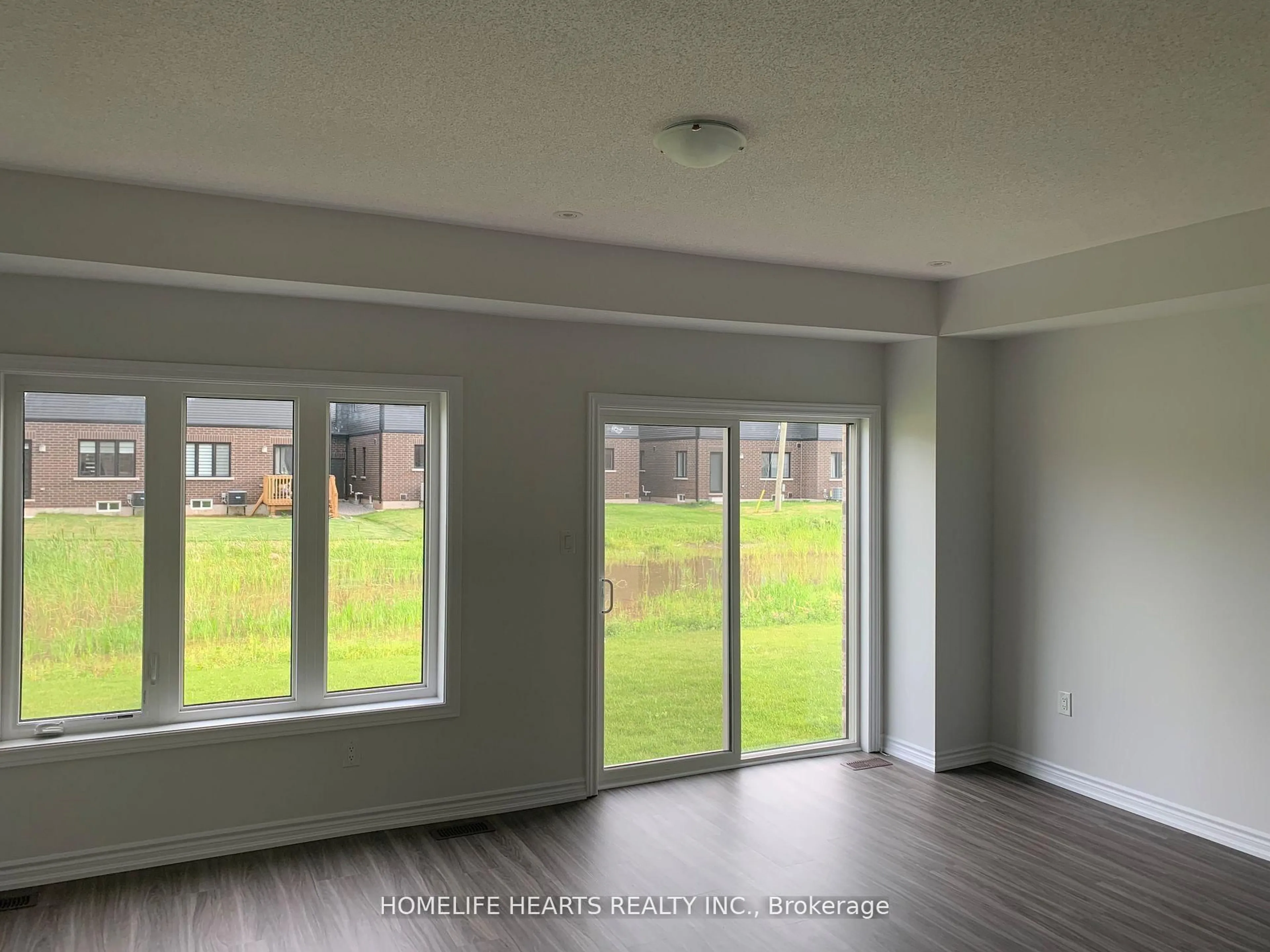 A pic of a room for 15 Admiral Rd, Welland Ontario L3B 0H3