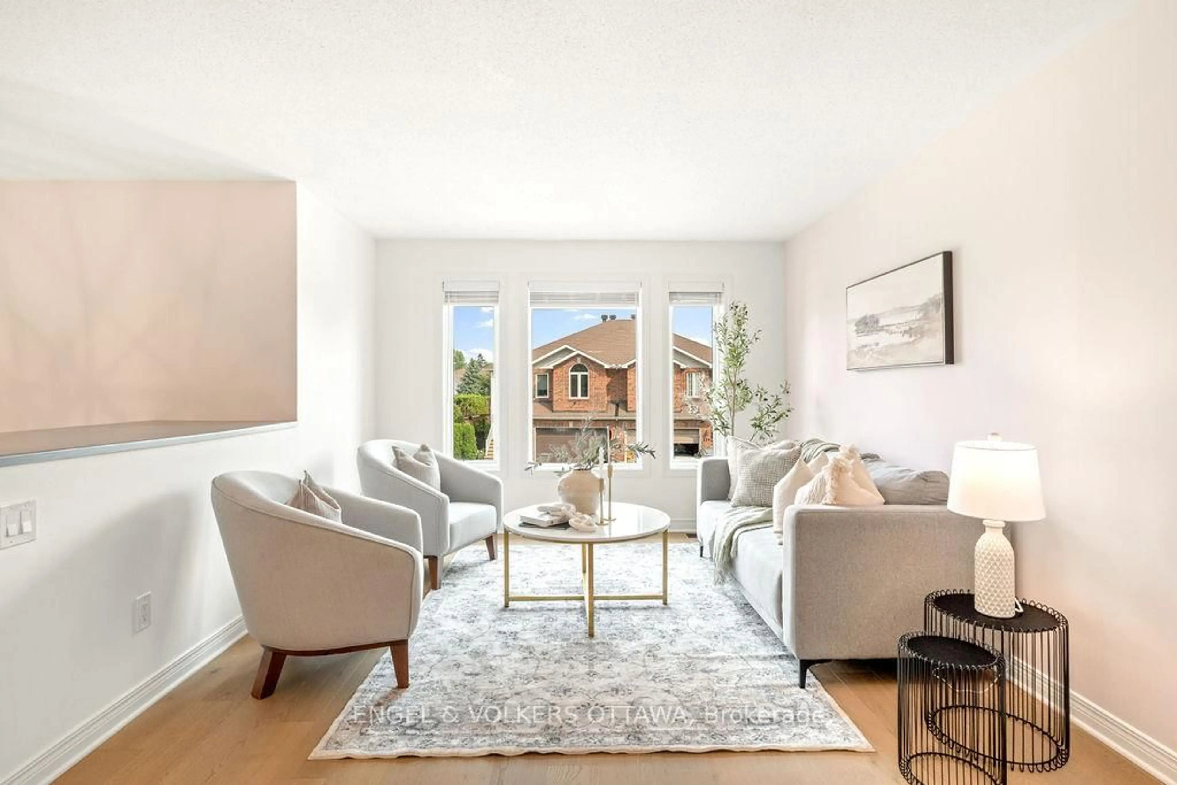 Living room with furniture, unknown for 162 Castle Glen Cres, Ottawa Ontario K2L 4H1