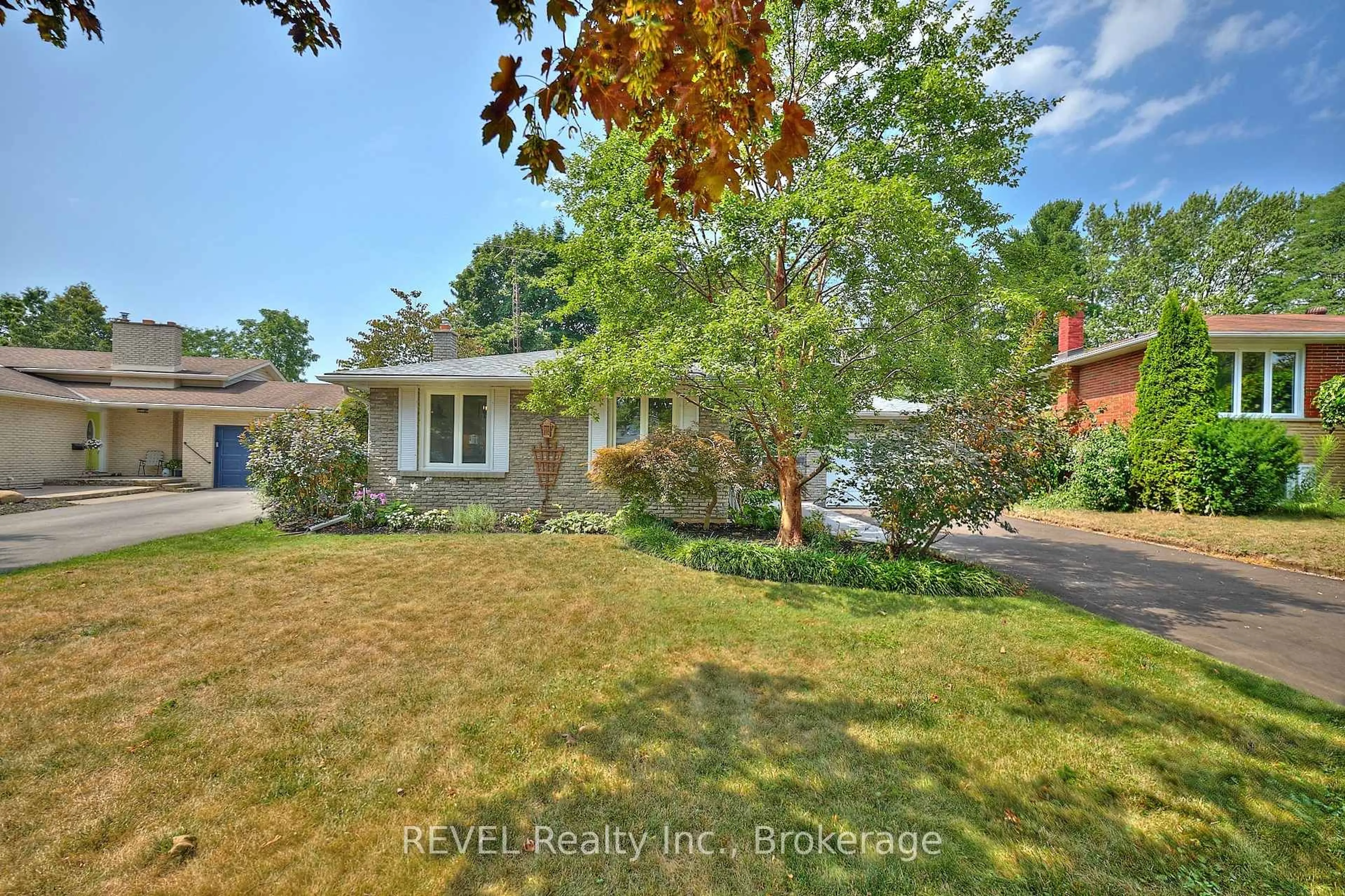 Unknown for 6796 Corwin Cres, Niagara Falls Ontario L2G 2M7