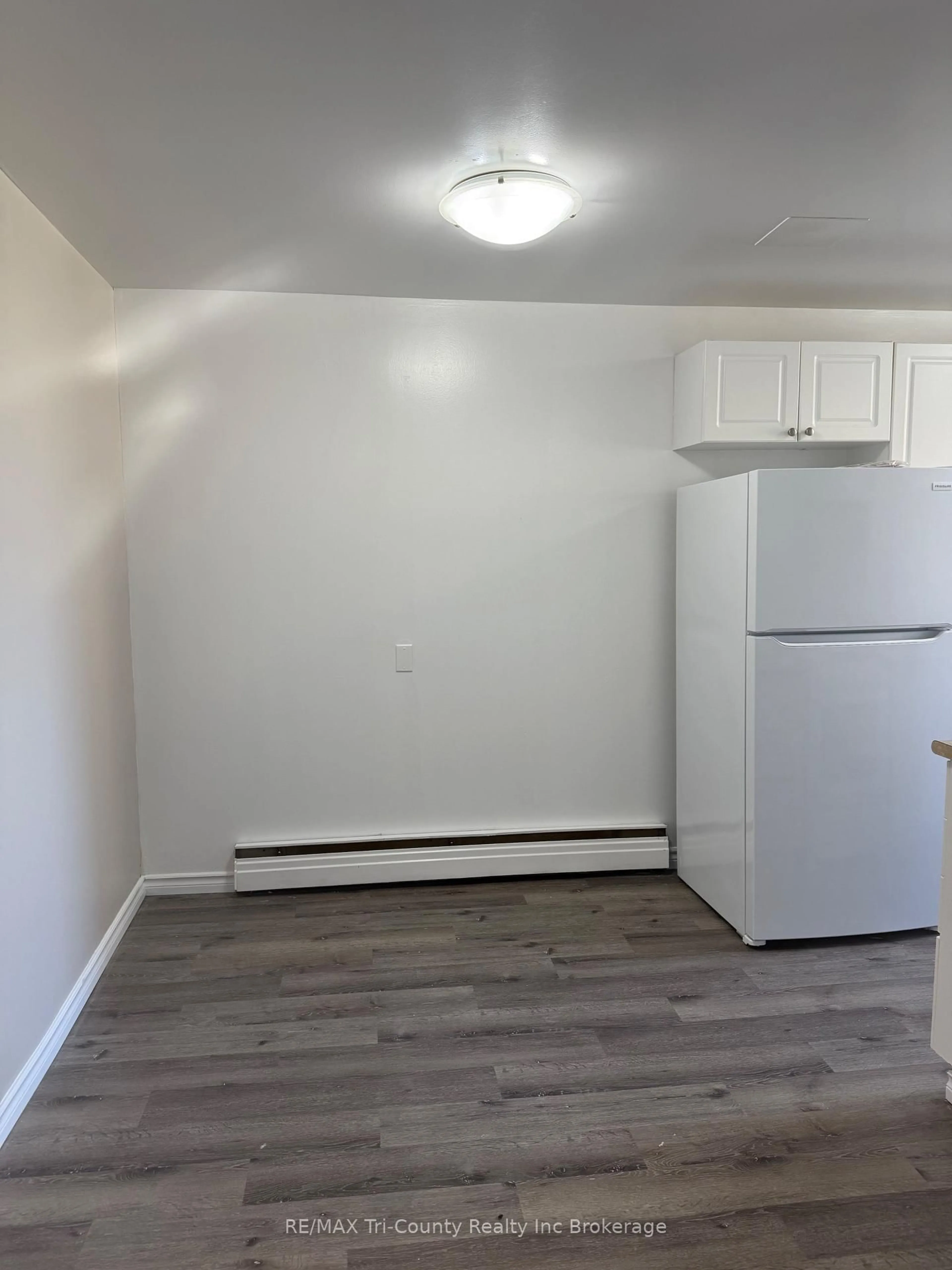 A pic of a room for 191 Lisgar Ave #105, Tillsonburg Ontario N4G 3L5