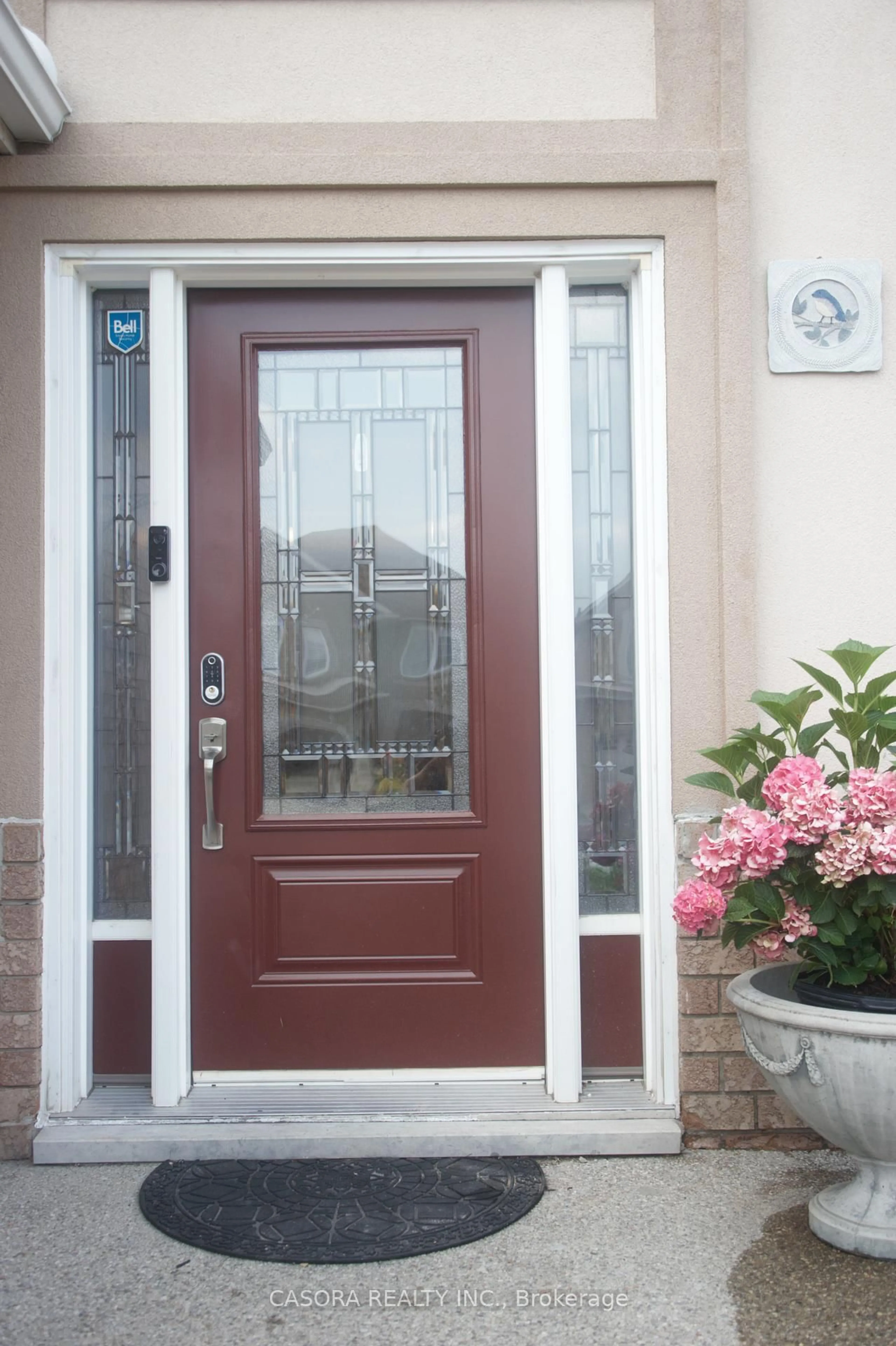 Indoor entryway for 57 Yorkshire Dr, Hamilton Ontario L9K 1M4