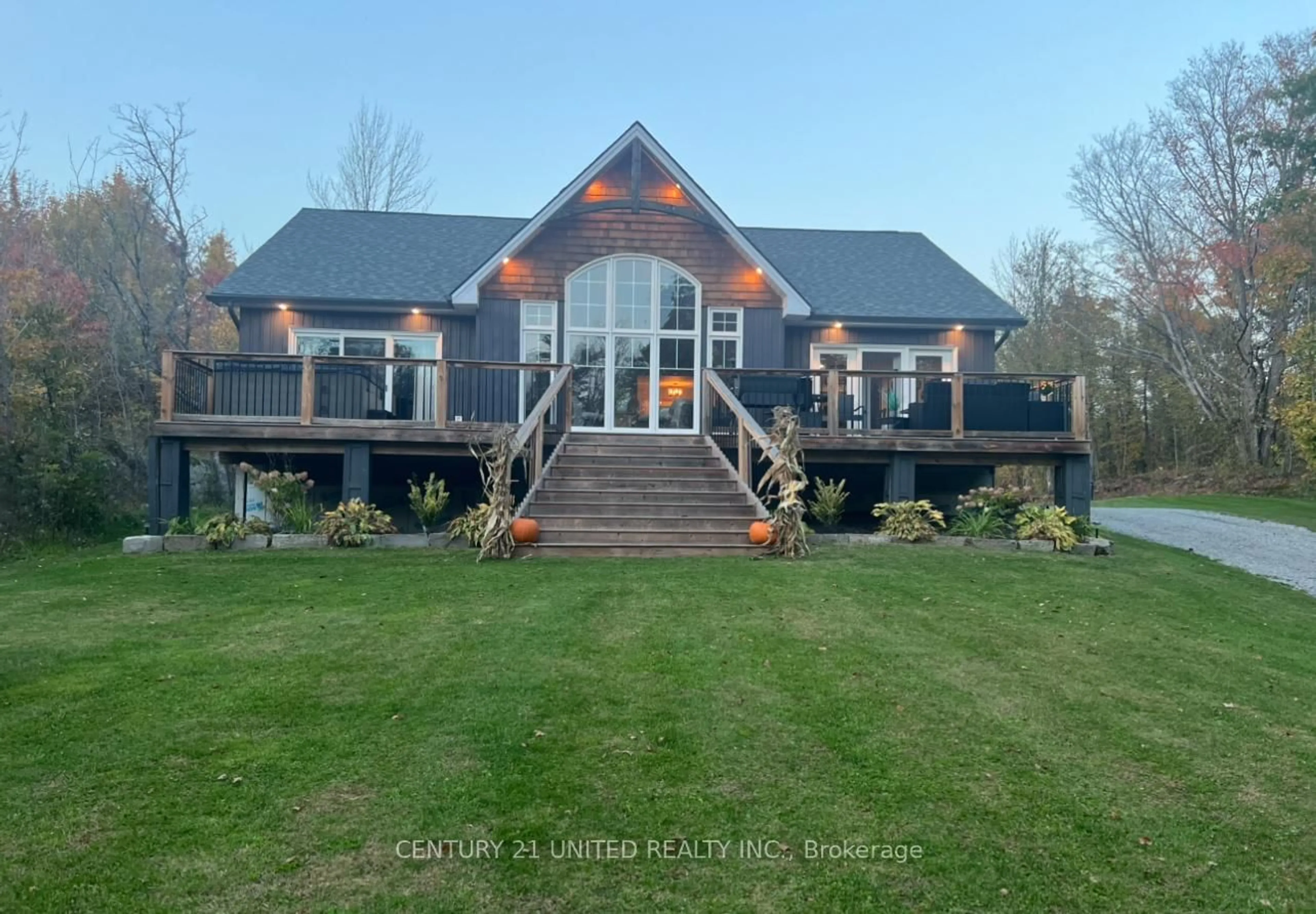 A pic from outside/outdoor area/front of a property/back of a property/a pic from drone, water/lake/river/ocean view for 25 Nichols Crt, Kawartha Lakes Ontario K0M 1A0