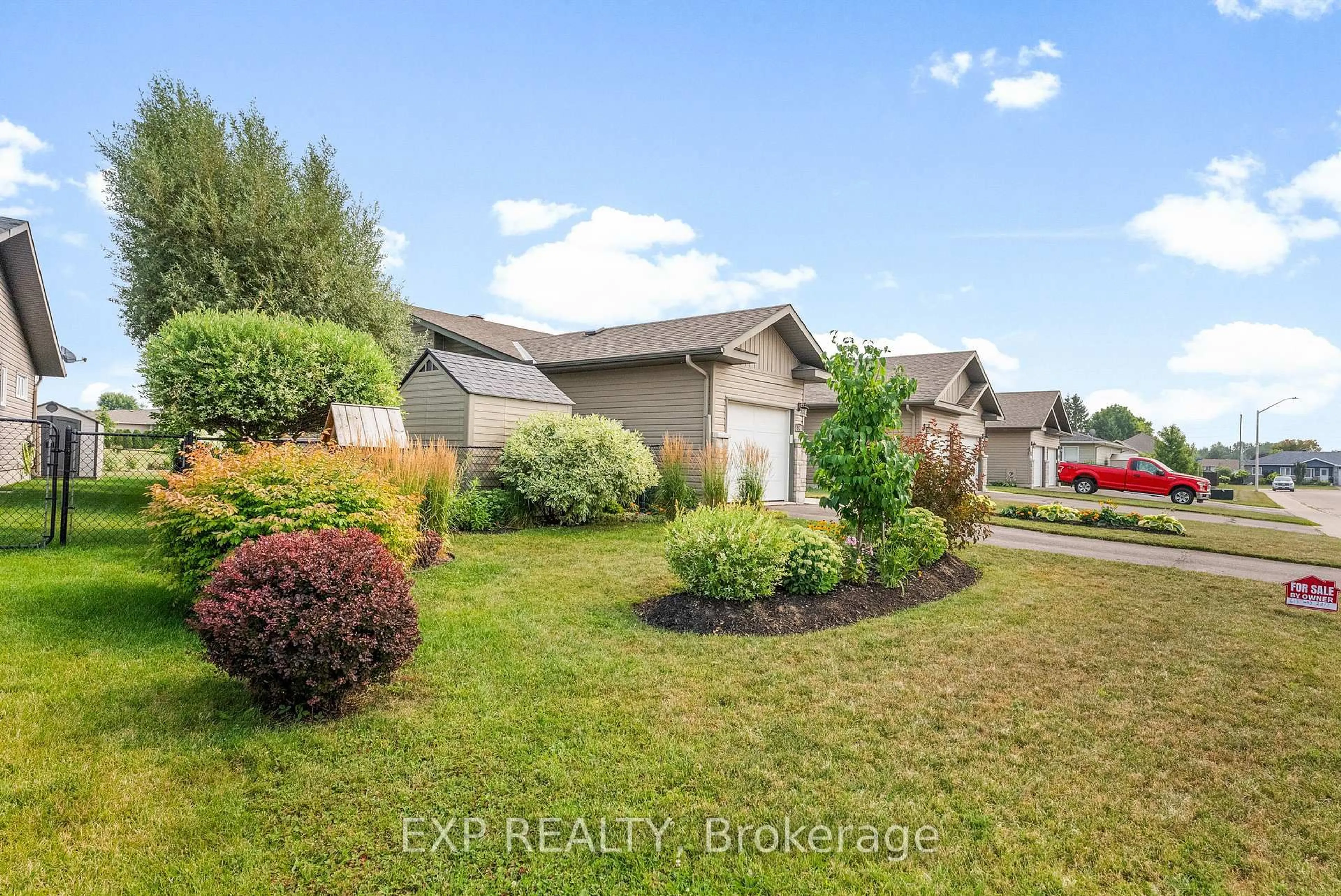 A pic from outside/outdoor area/front of a property/back of a property/a pic from drone, water/lake/river/ocean view for 50 Otteridge Ave, Renfrew Ontario K7V 0A1