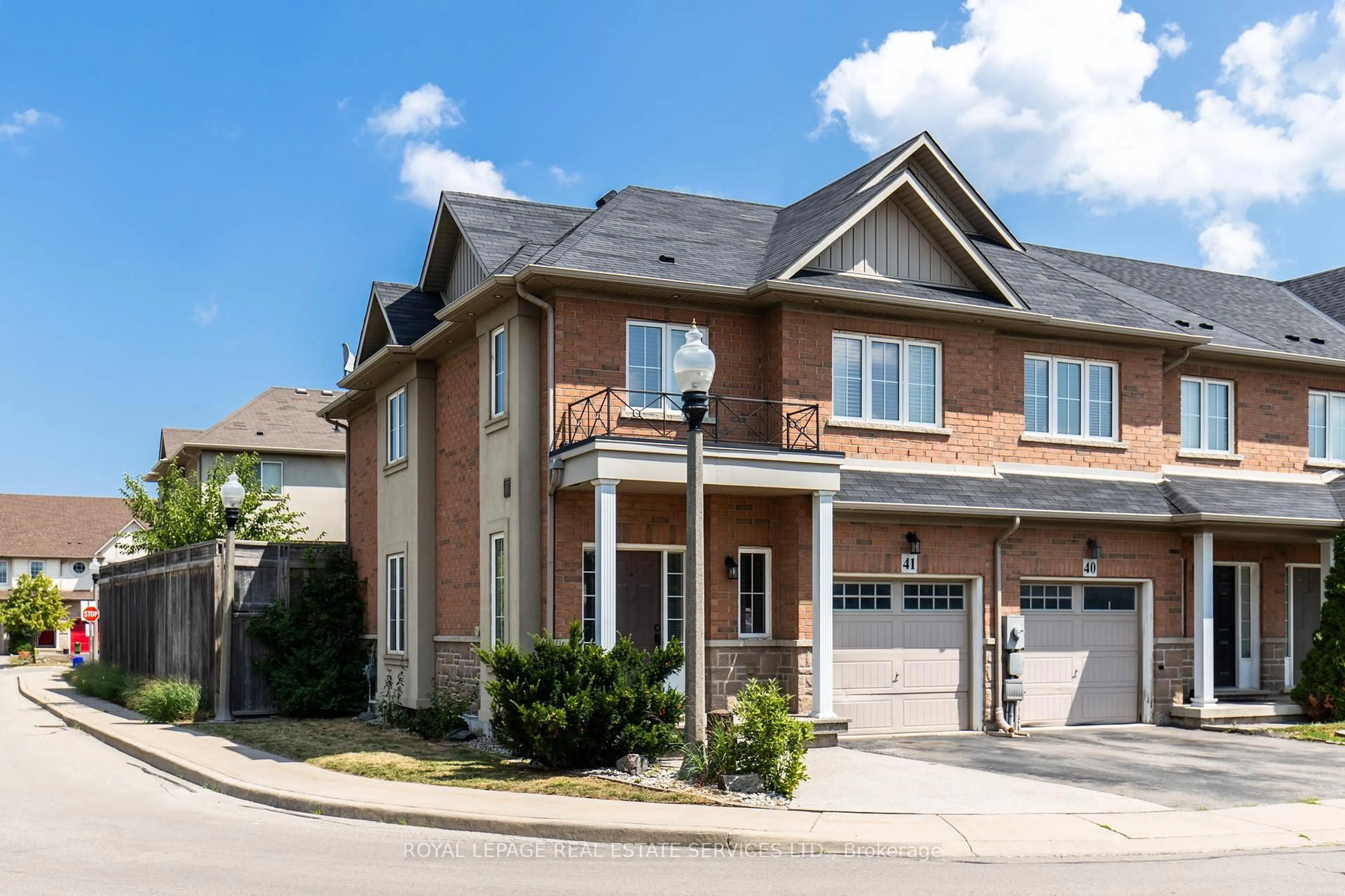 Home with brick exterior material, street for 170 Palacebeach Tr #41, Hamilton Ontario L8E 0H2