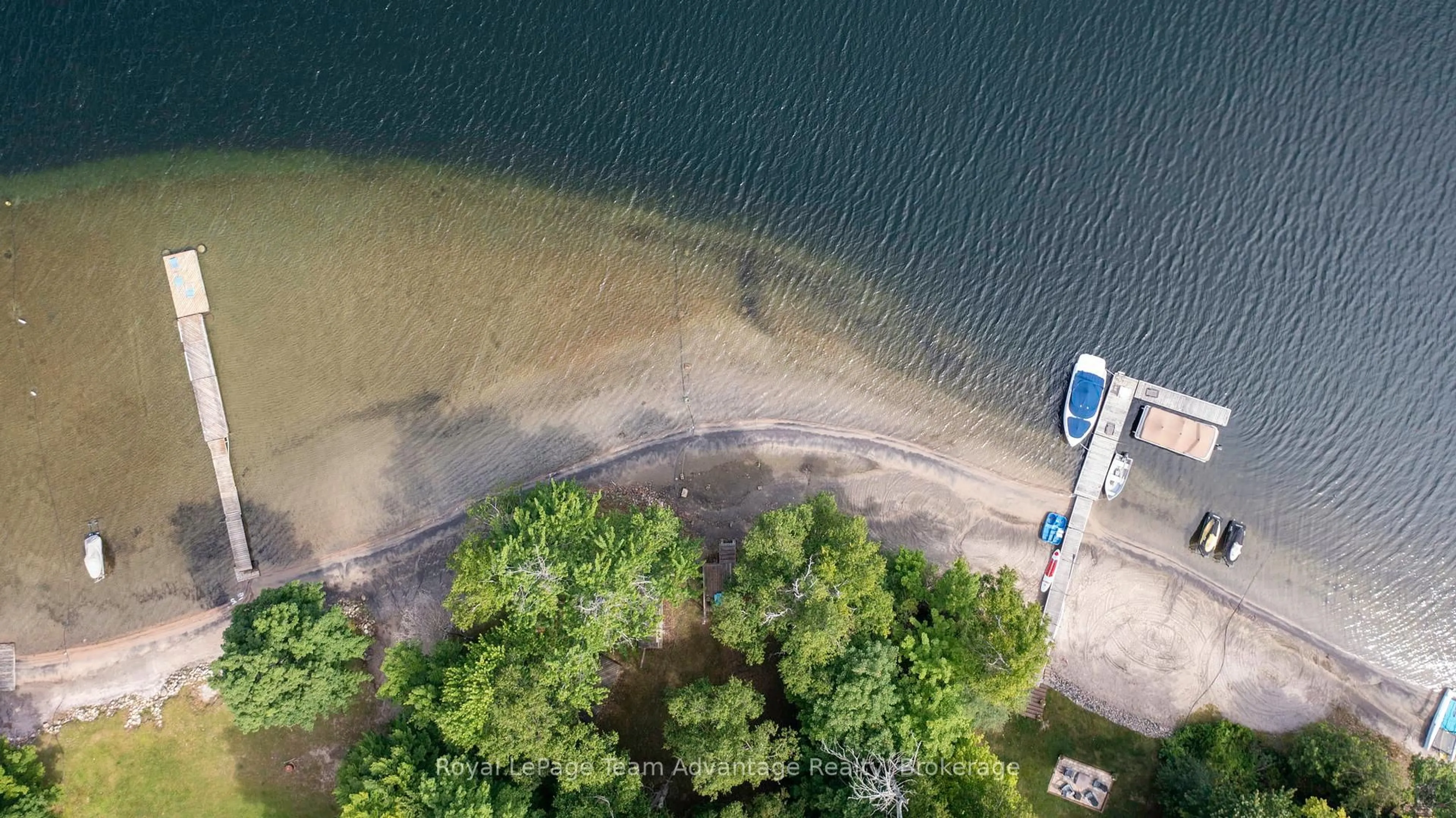 A pic from outside/outdoor area/front of a property/back of a property/a pic from drone, water/lake/river/ocean view for 646 (125) OAK POINT Rd, Parry Sound Ontario P2A 2X4