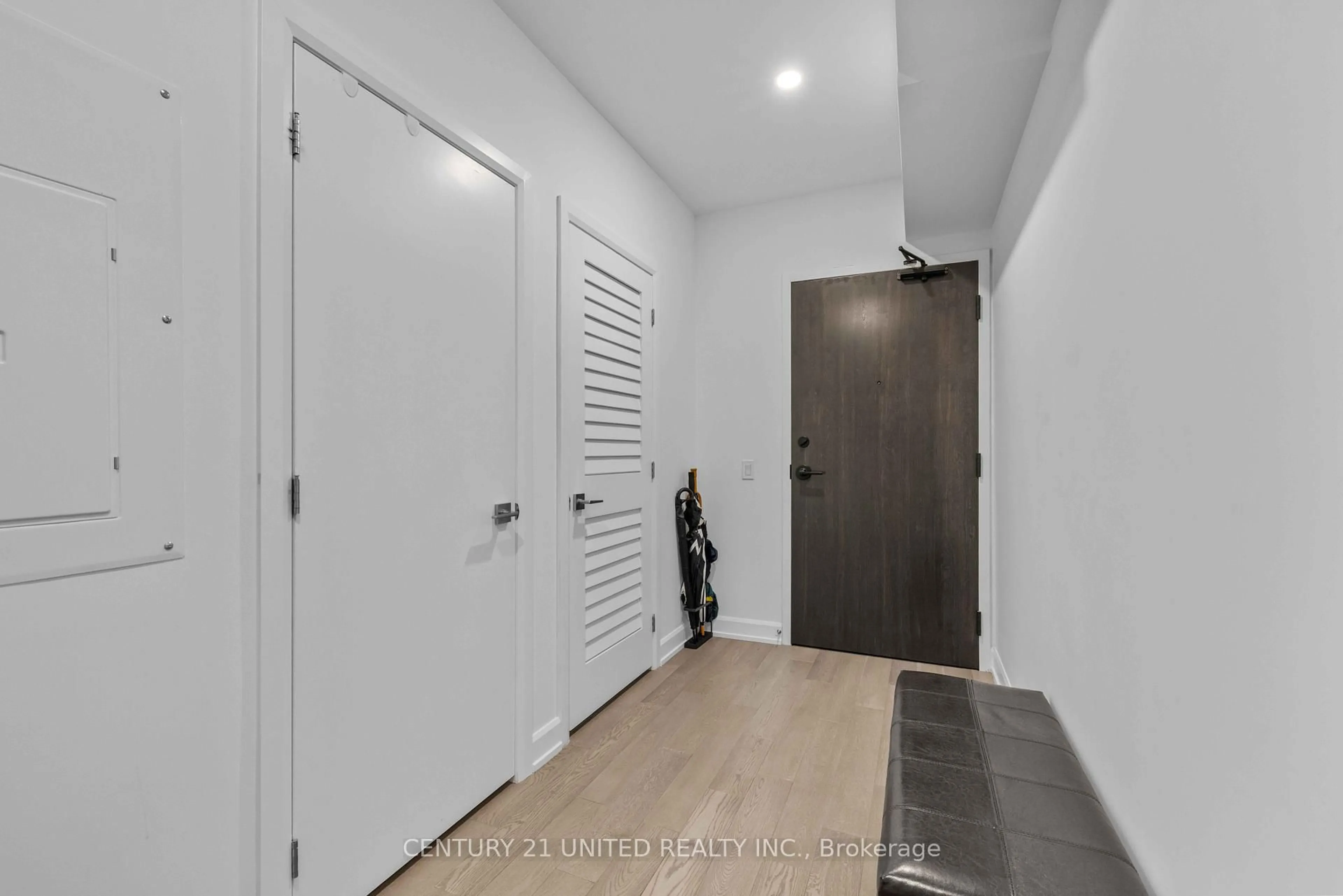 Indoor entryway for 195 Hunter St #712, Peterborough East Ontario K9H 1G9