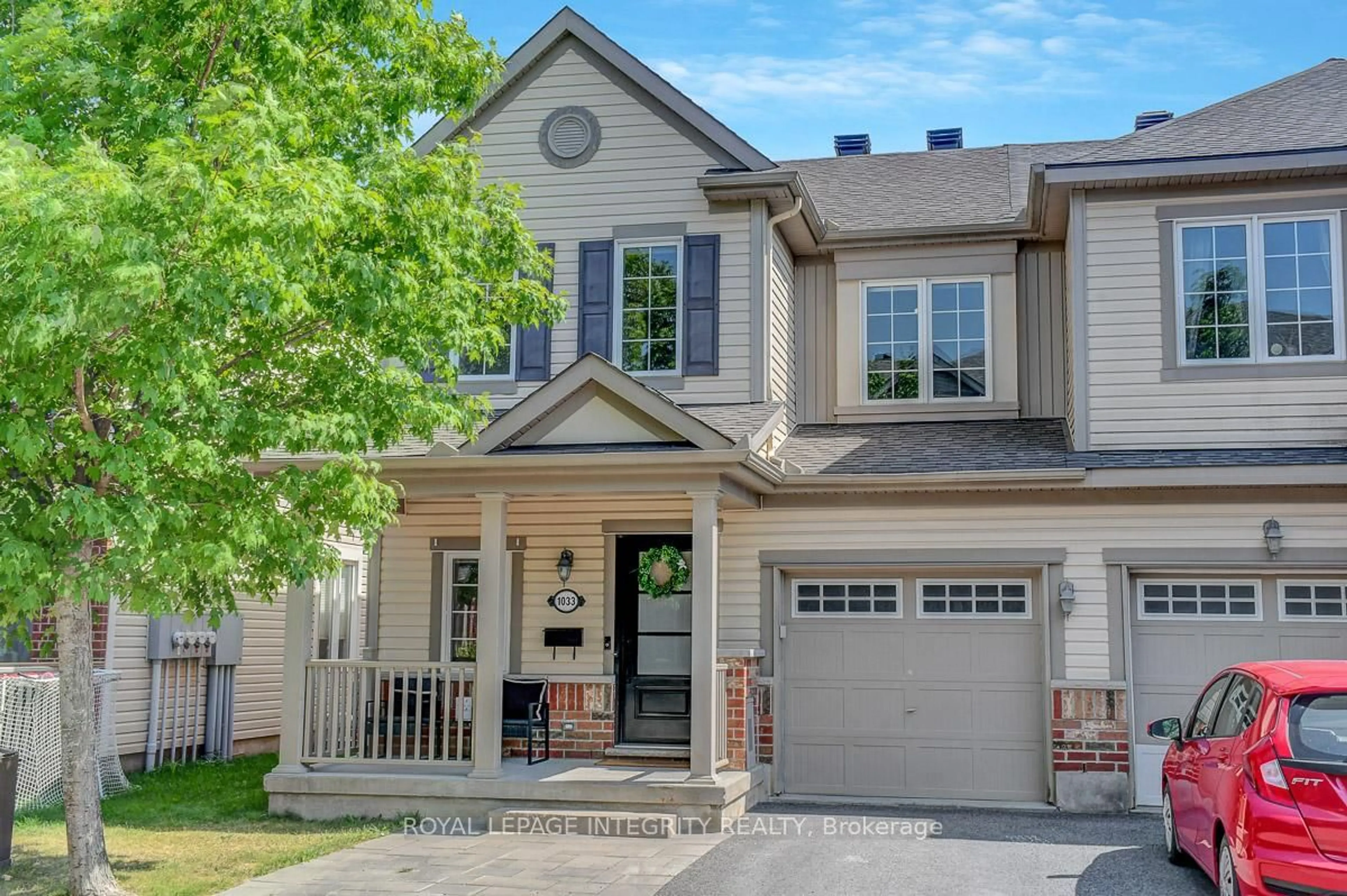 Home with brick exterior material, street for 1033 Pampero Cres, Ottawa Ontario K2S 0N5