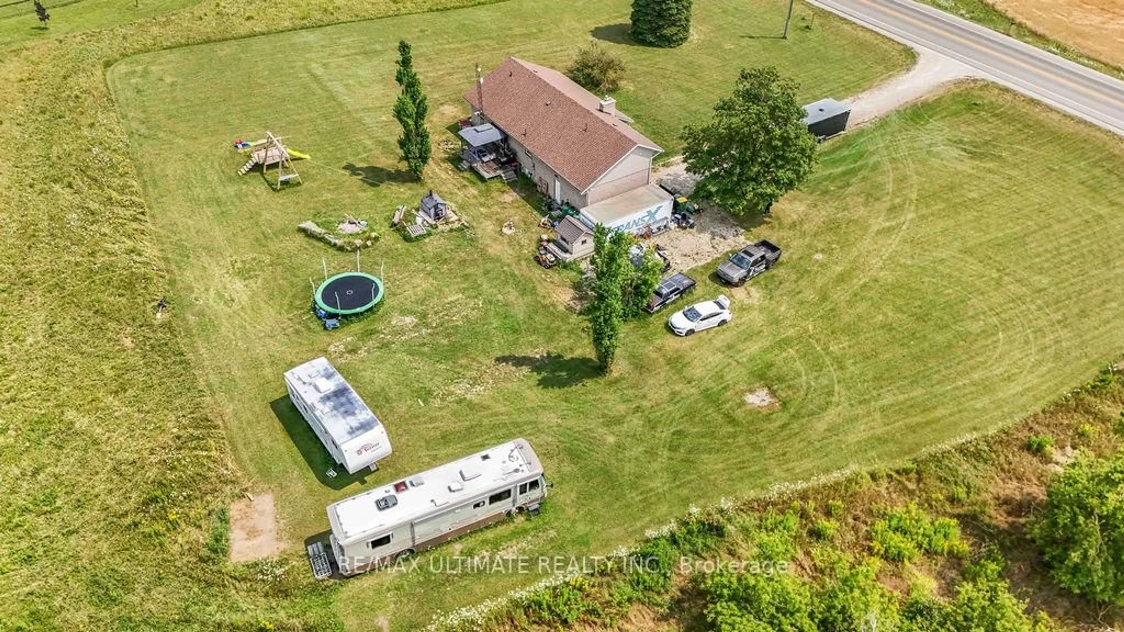 A pic from outside/outdoor area/front of a property/back of a property/a pic from drone, unknown for 269615 Grey Rd #9, Grey Highlands Ontario N0C 1A0