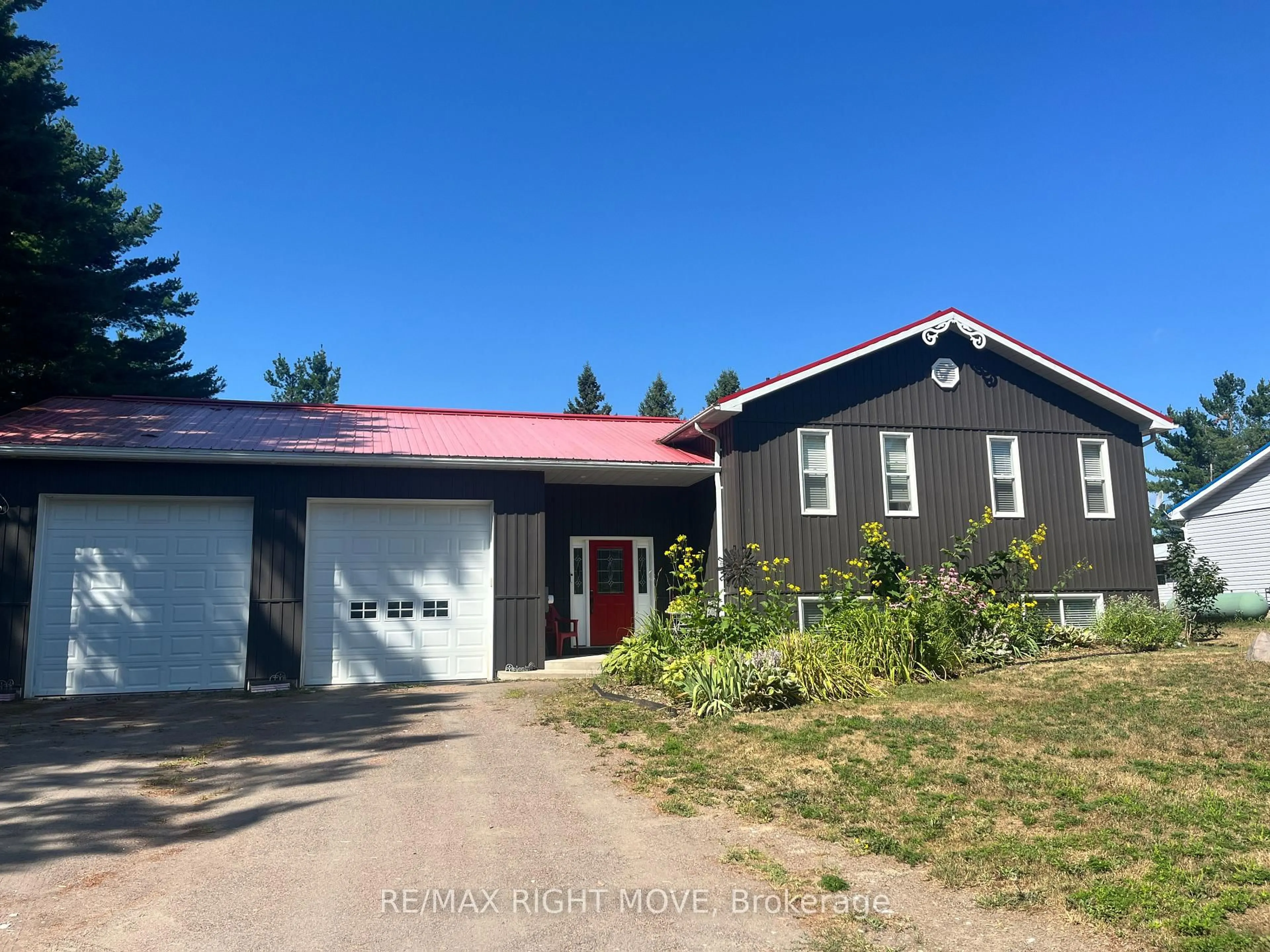 A pic from outside/outdoor area/front of a property/back of a property/a pic from drone, unknown for 12 Fulsom Cres, Kawartha Lakes Ontario L3V 6H5