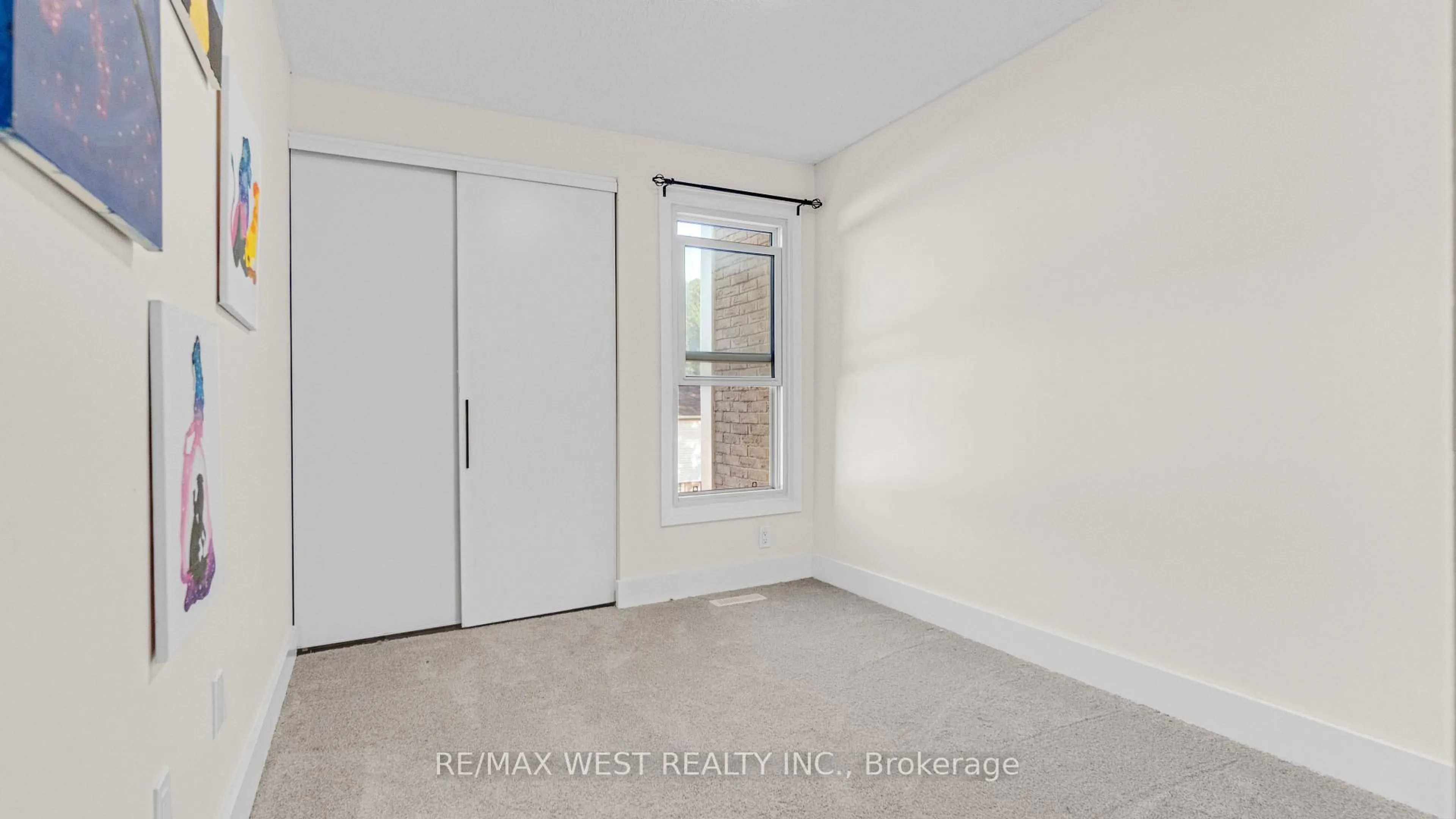 A pic of a room for 165 GREEN VALLEY Dr #18, Kitchener Ontario N2P 1K3