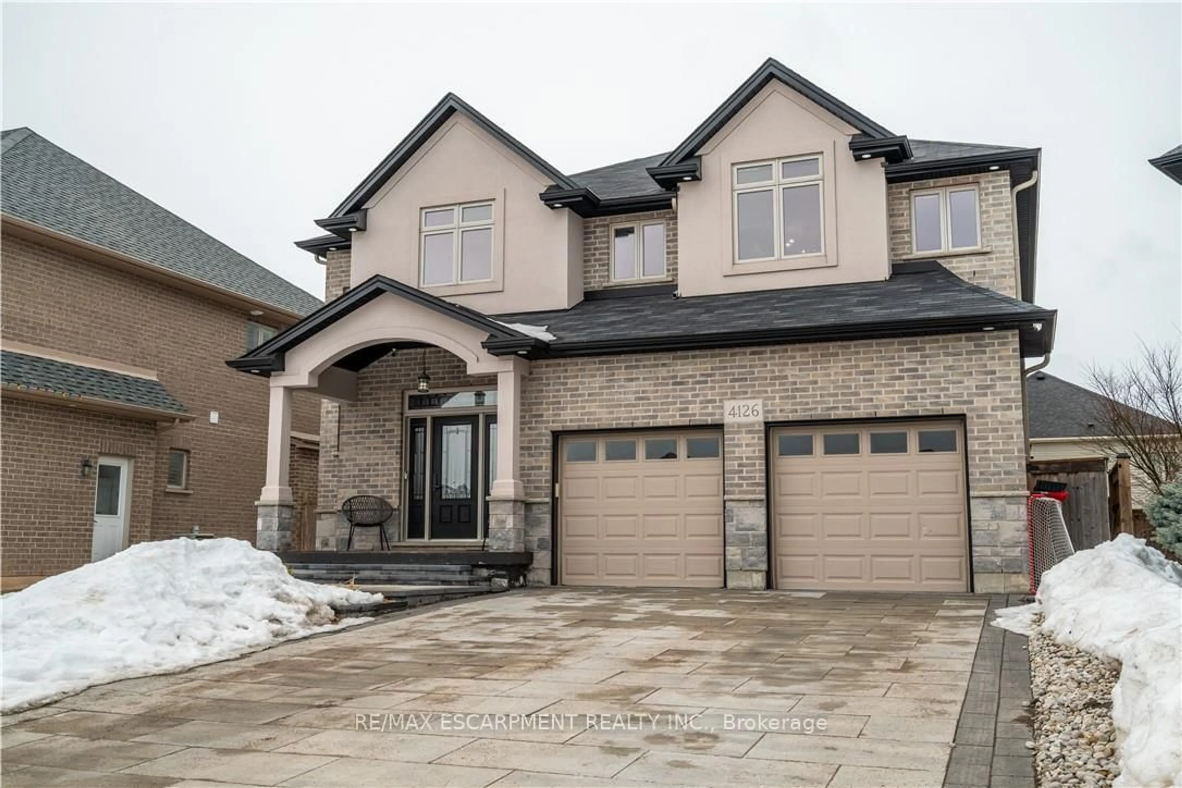 Home with brick exterior material, street for 4126 Prokich Crt, Lincoln Ontario L3J 0M1