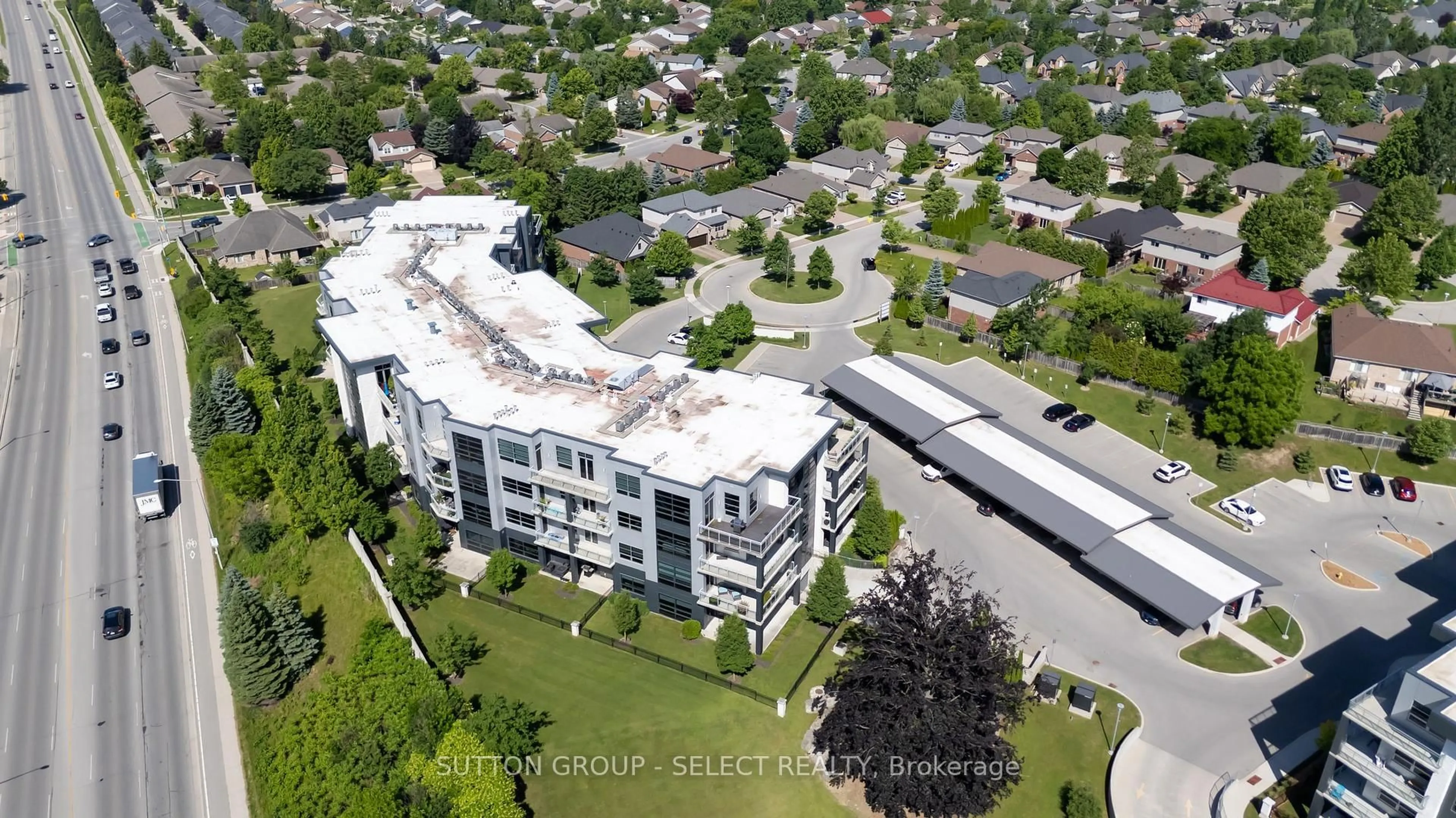 A pic from outside/outdoor area/front of a property/back of a property/a pic from drone, building for 1705 Fiddlehead Pl #206, London North Ontario N6G 5M6