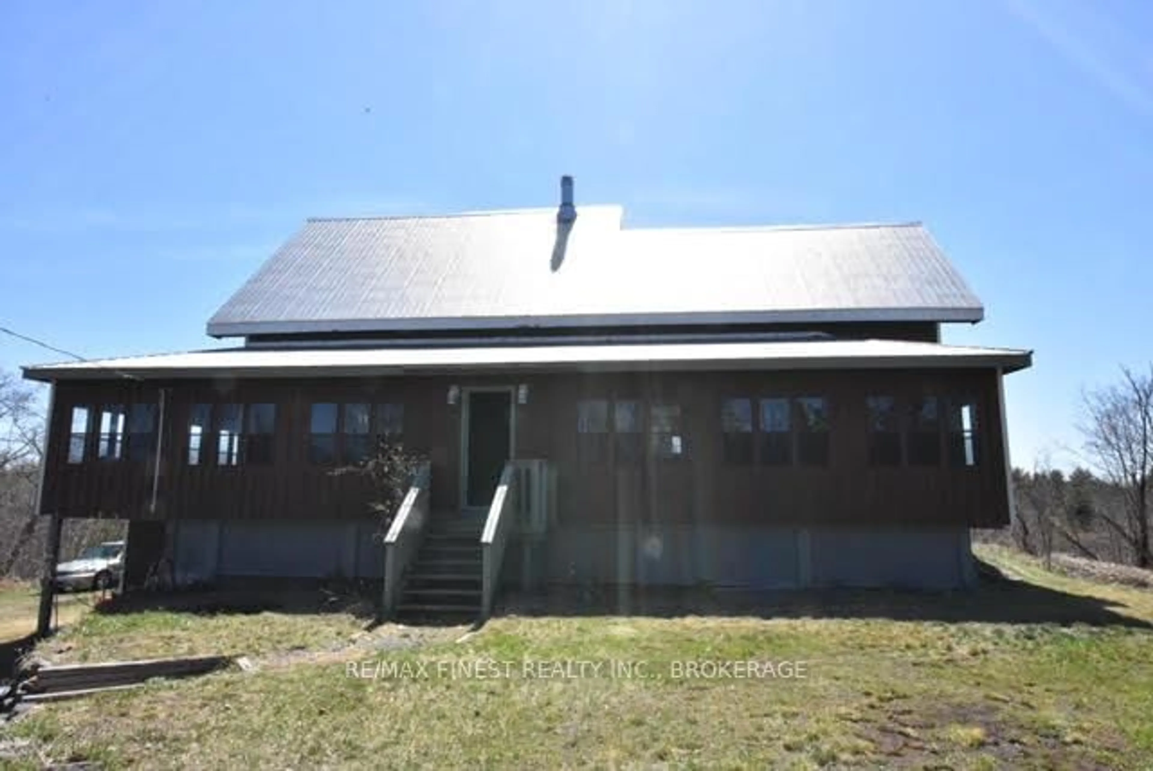 A pic from outside/outdoor area/front of a property/back of a property/a pic from drone, building for 1146 Fourth Lake Rd, Parham Ontario K0H 2K0