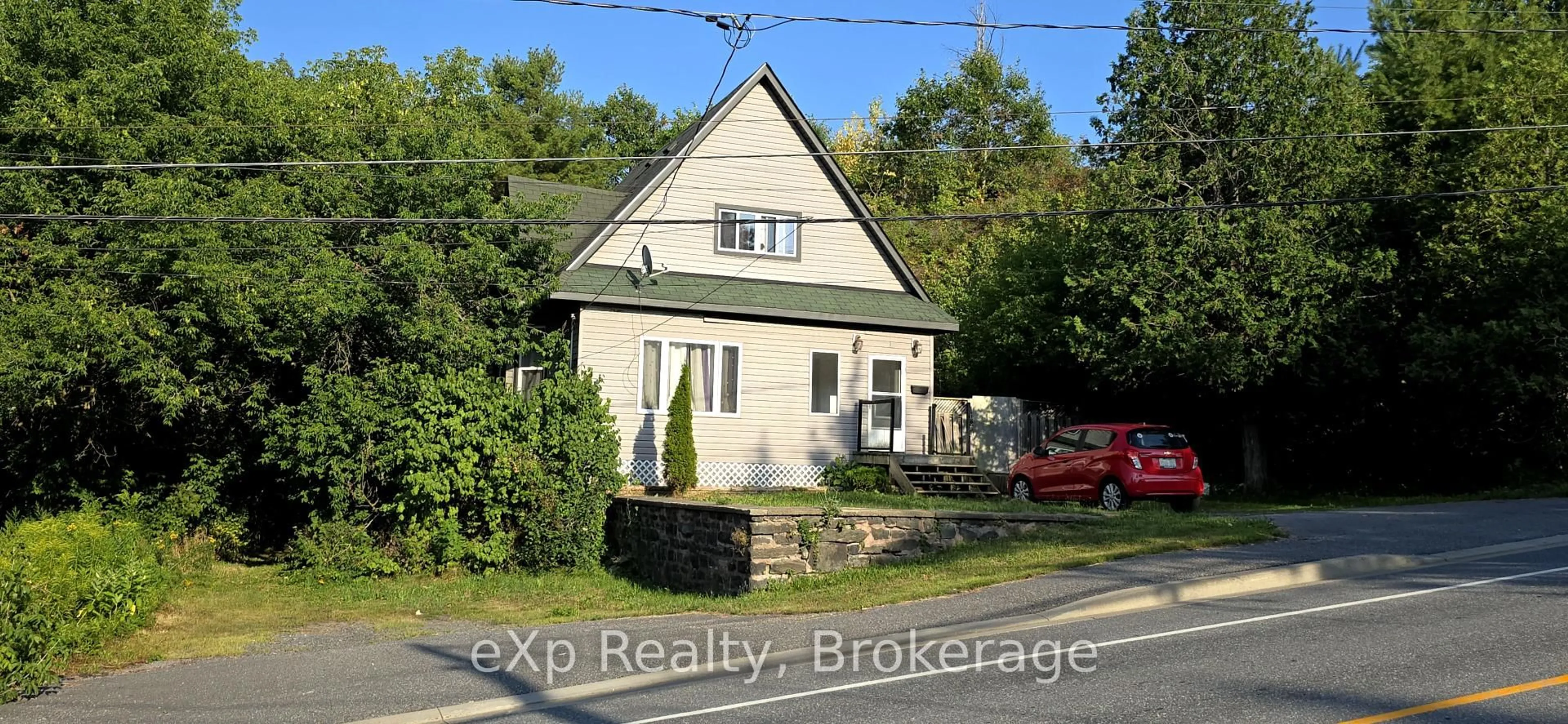 Unknown for 28 Emily St, Parry Sound Ontario P2A 2P5
