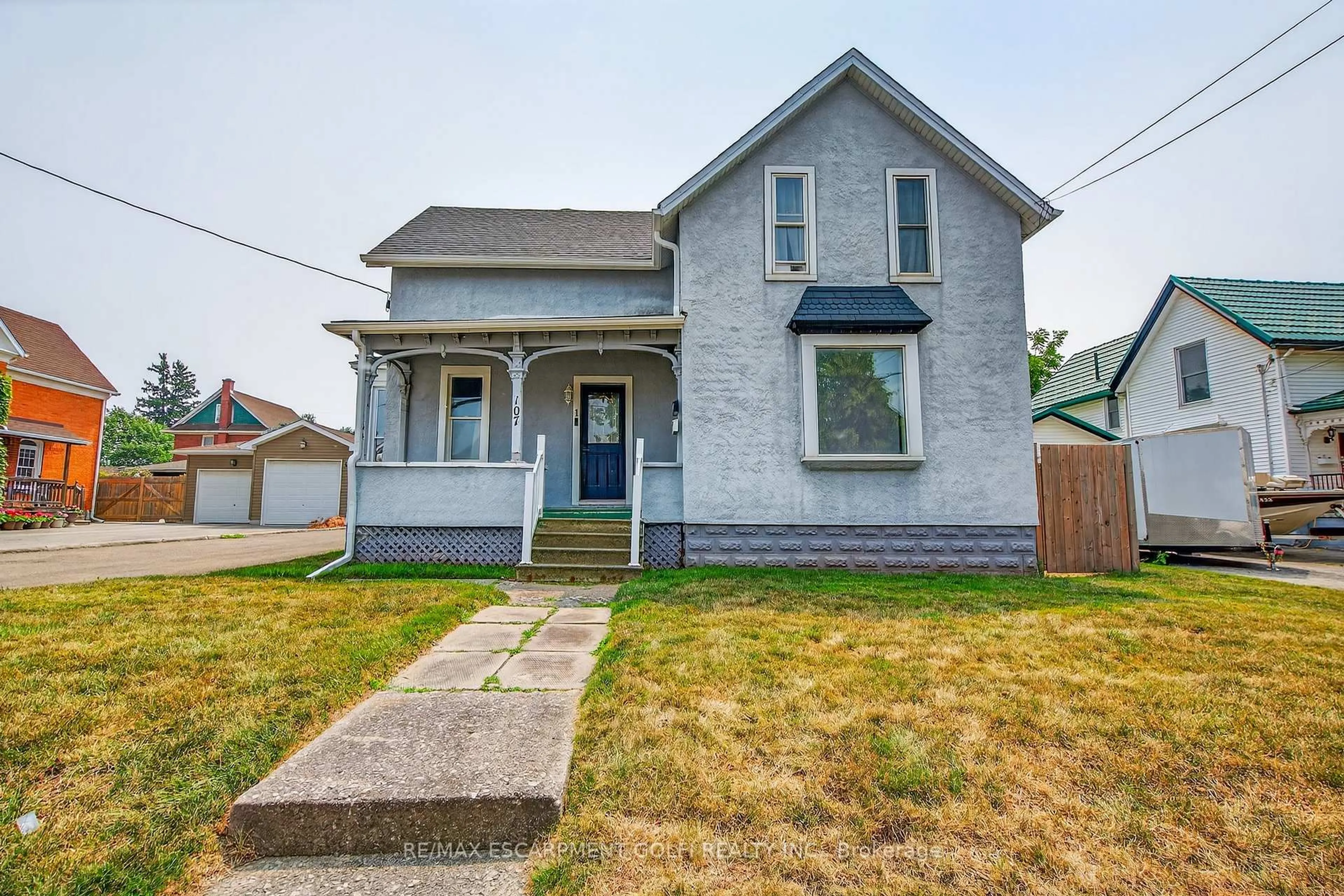 Unknown for 107 West Main St, Welland Ontario L3C 4Z8