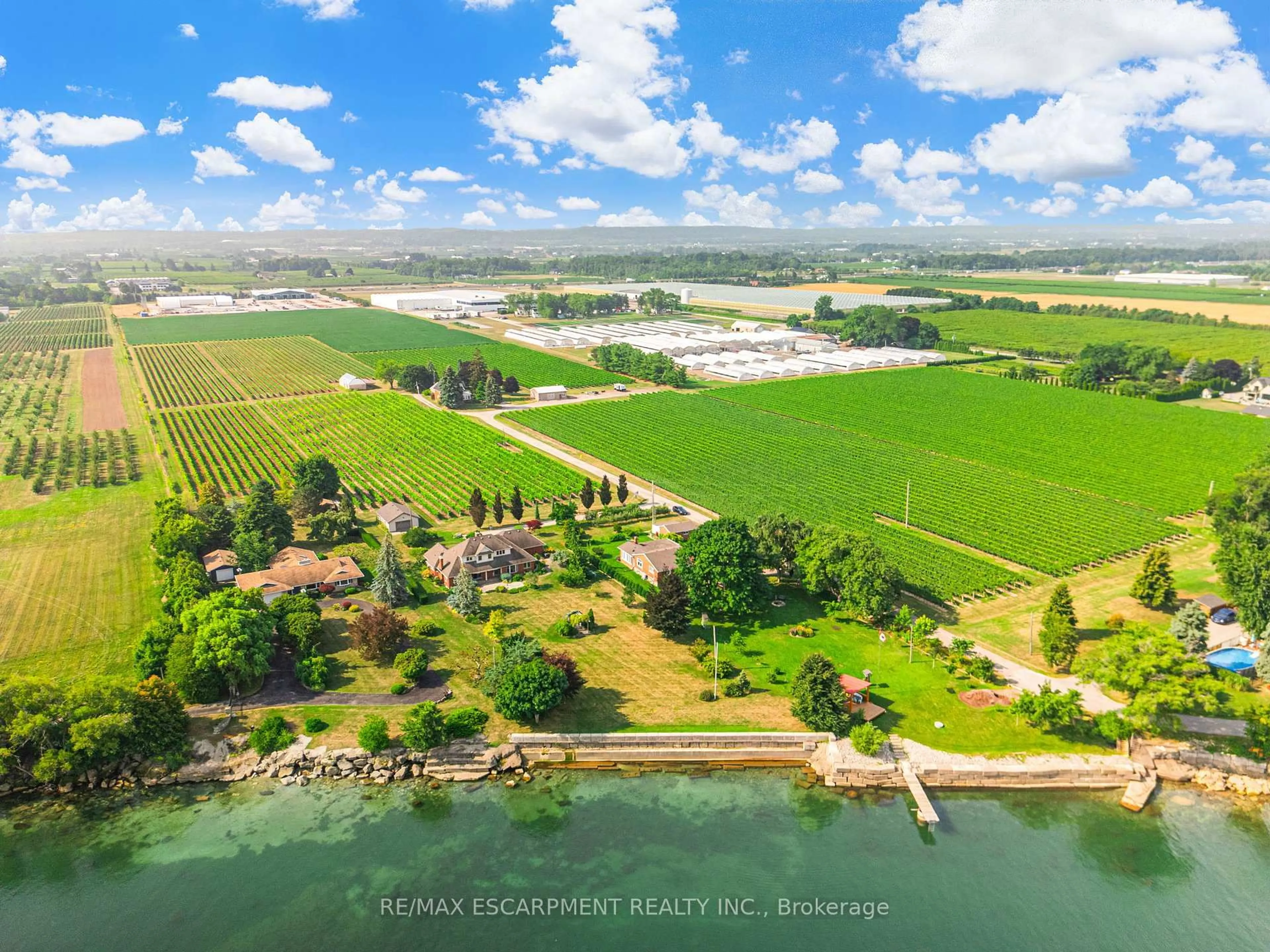 A pic from outside/outdoor area/front of a property/back of a property/a pic from drone, water/lake/river/ocean view for 3503 Lakeshore Rd, Lincoln Ontario L3J 0X1