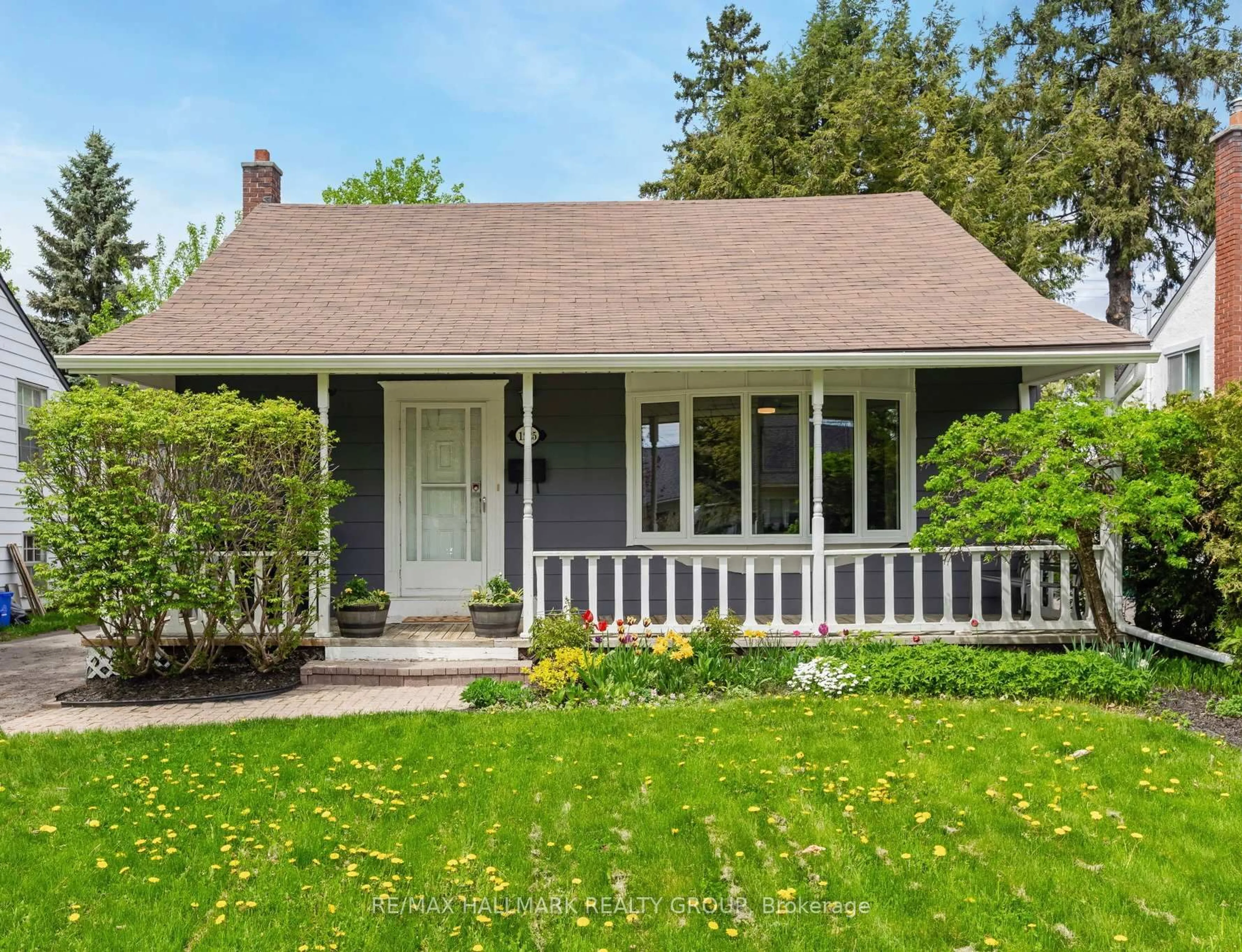 Home with vinyl exterior material, street for 1225 Foxbar Ave, Ottawa Ontario K1V 6V4