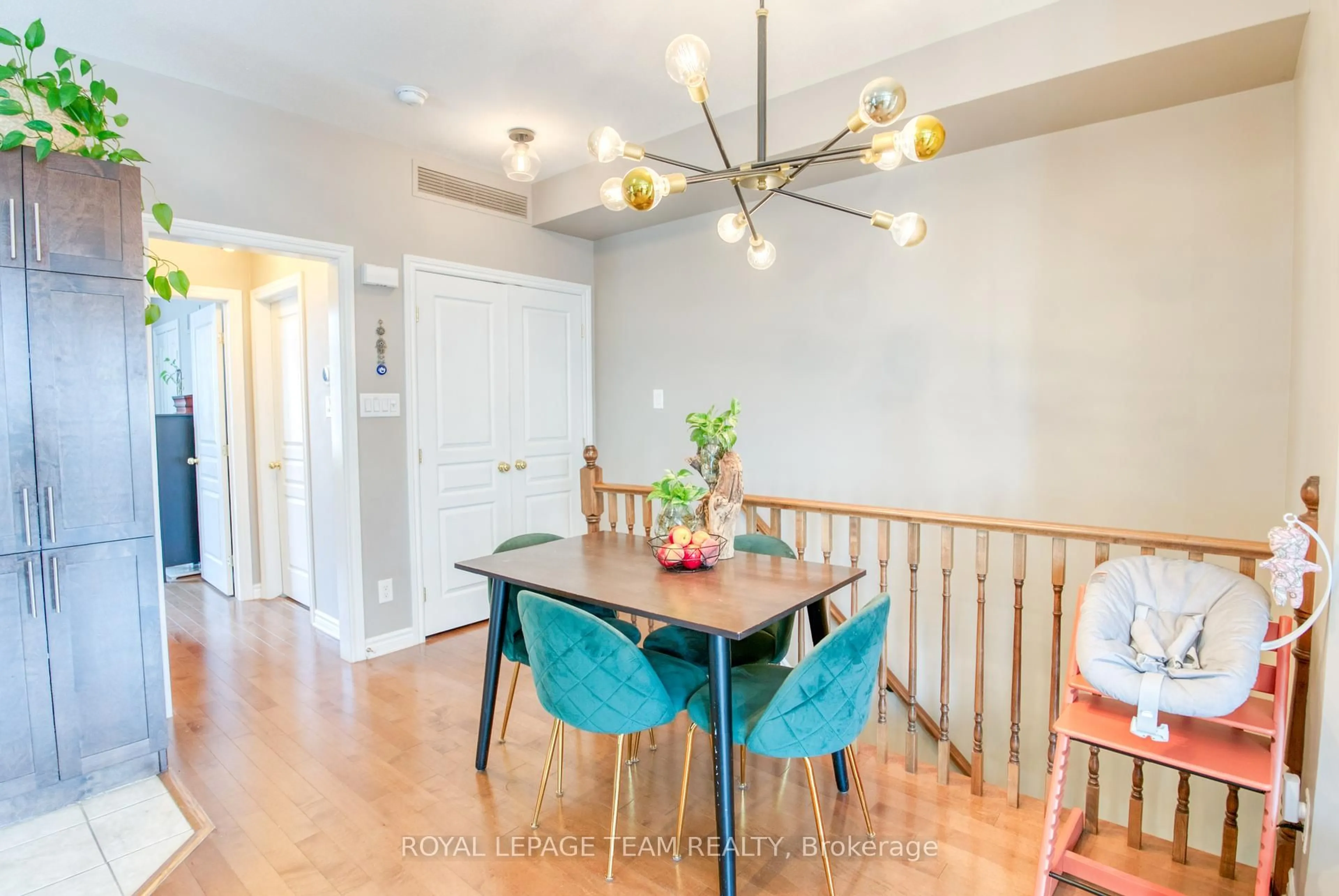 Dining room, wood/laminate floor for 159 Eye Bright Cres, Ottawa Ontario K1V 2K6
