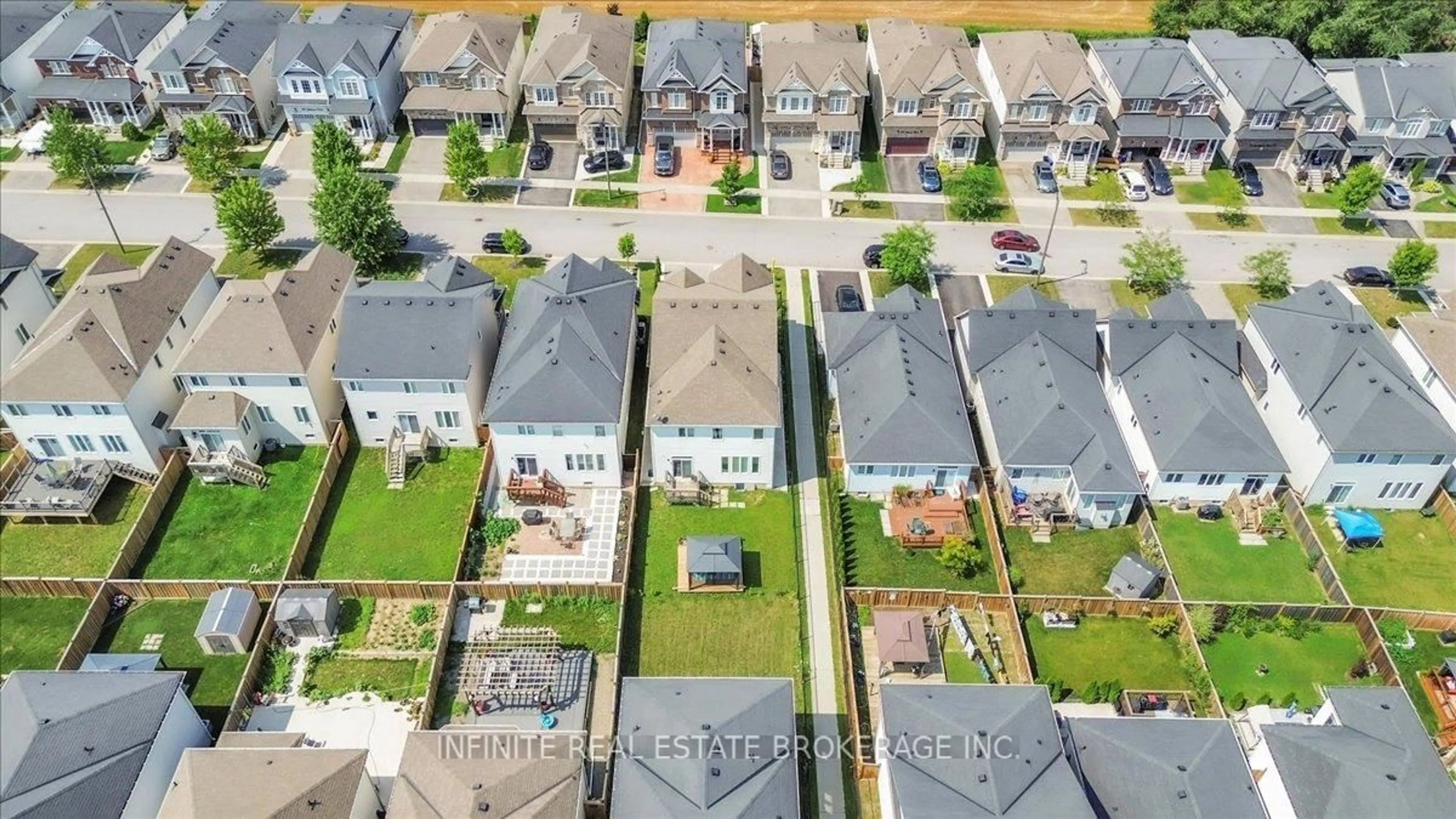 A pic from outside/outdoor area/front of a property/back of a property/a pic from drone, street for 244 Johnson Dr, Shelburne Ontario L9V 3V7