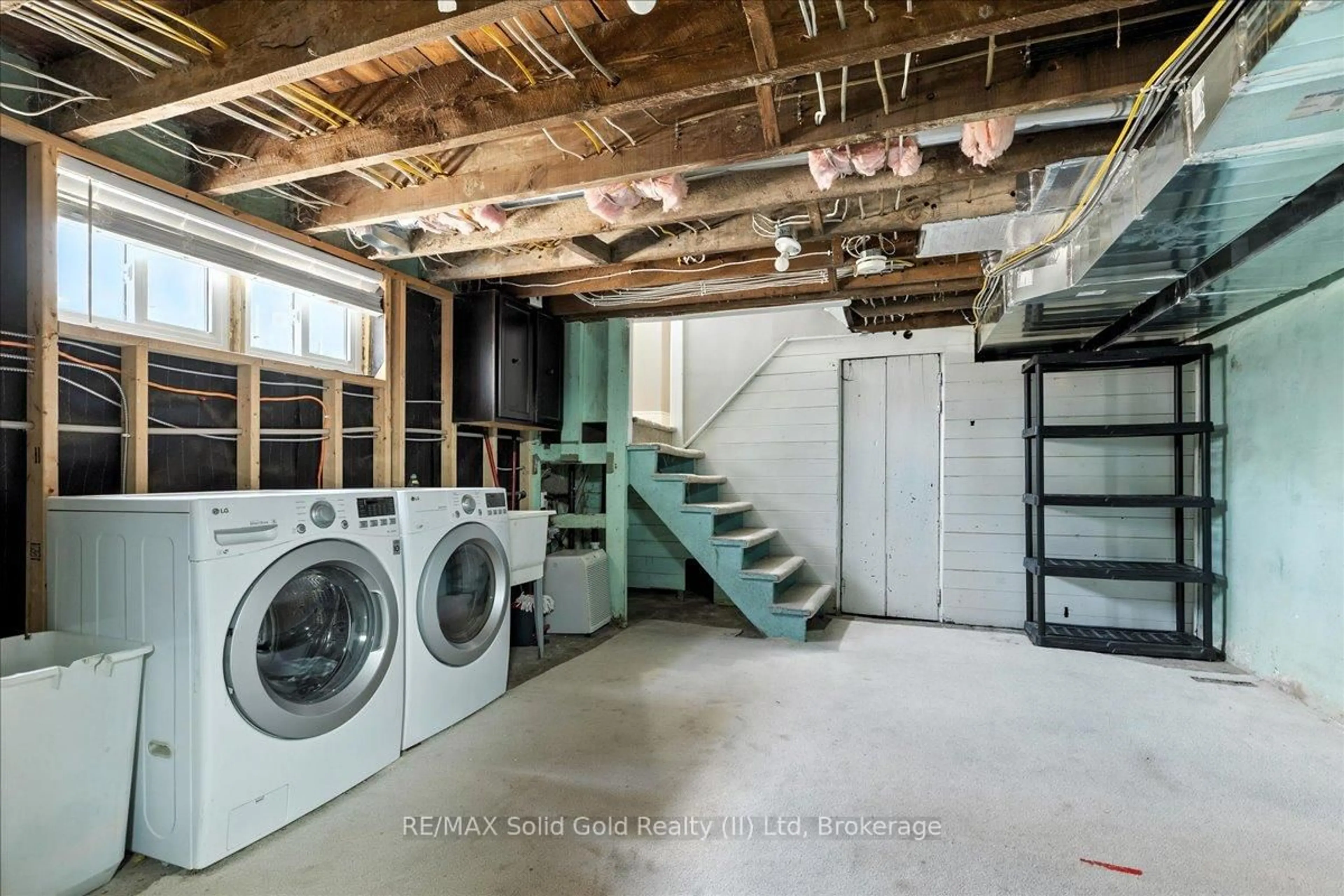 Laundry room for 3654 Lobsinger Line, Wellesley Ontario N0B 2M0
