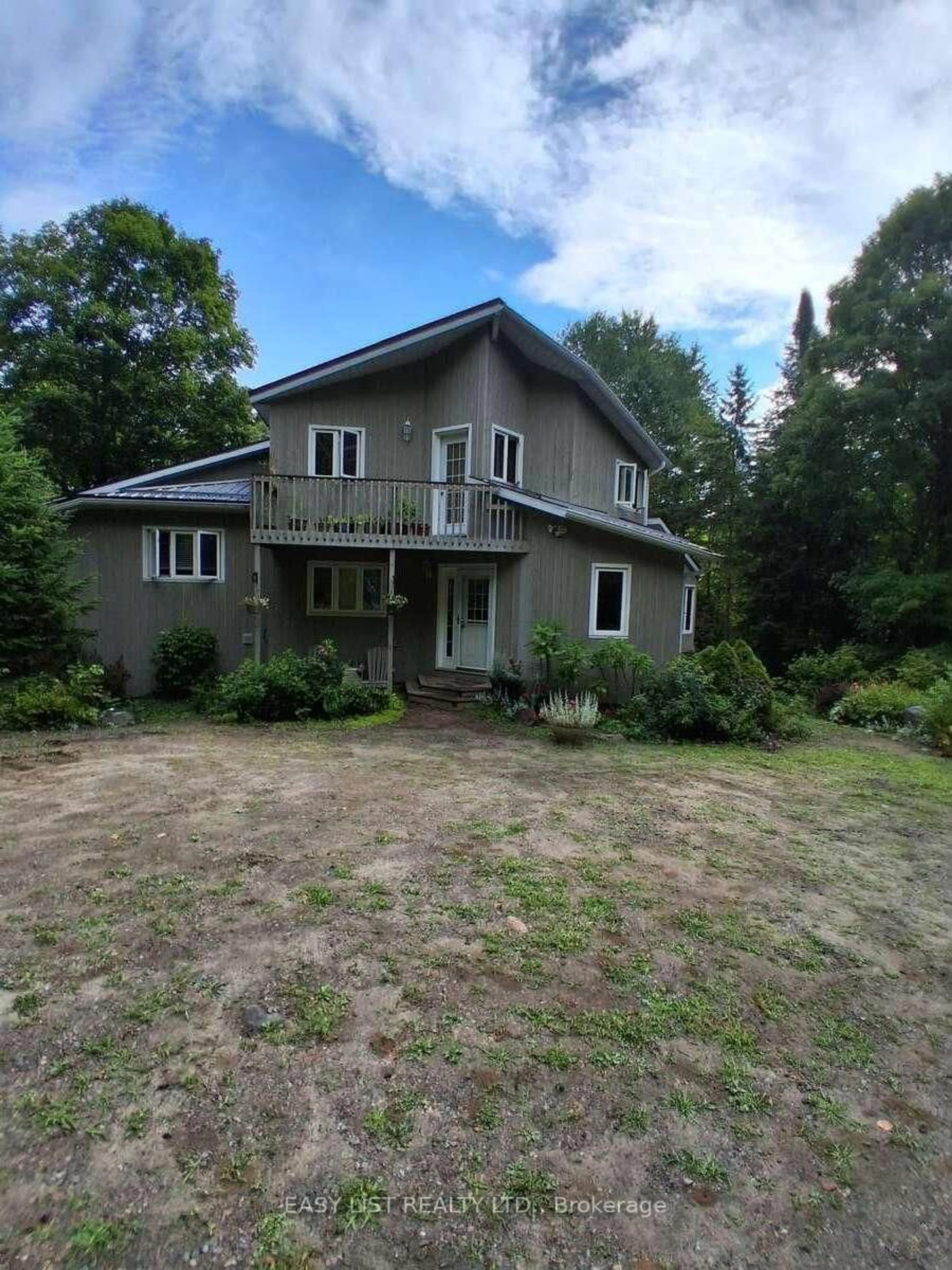 A pic from outside/outdoor area/front of a property/back of a property/a pic from drone, building for 175 Old Man's Lake Lane, Magnetawan Ontario P0A 1P0
