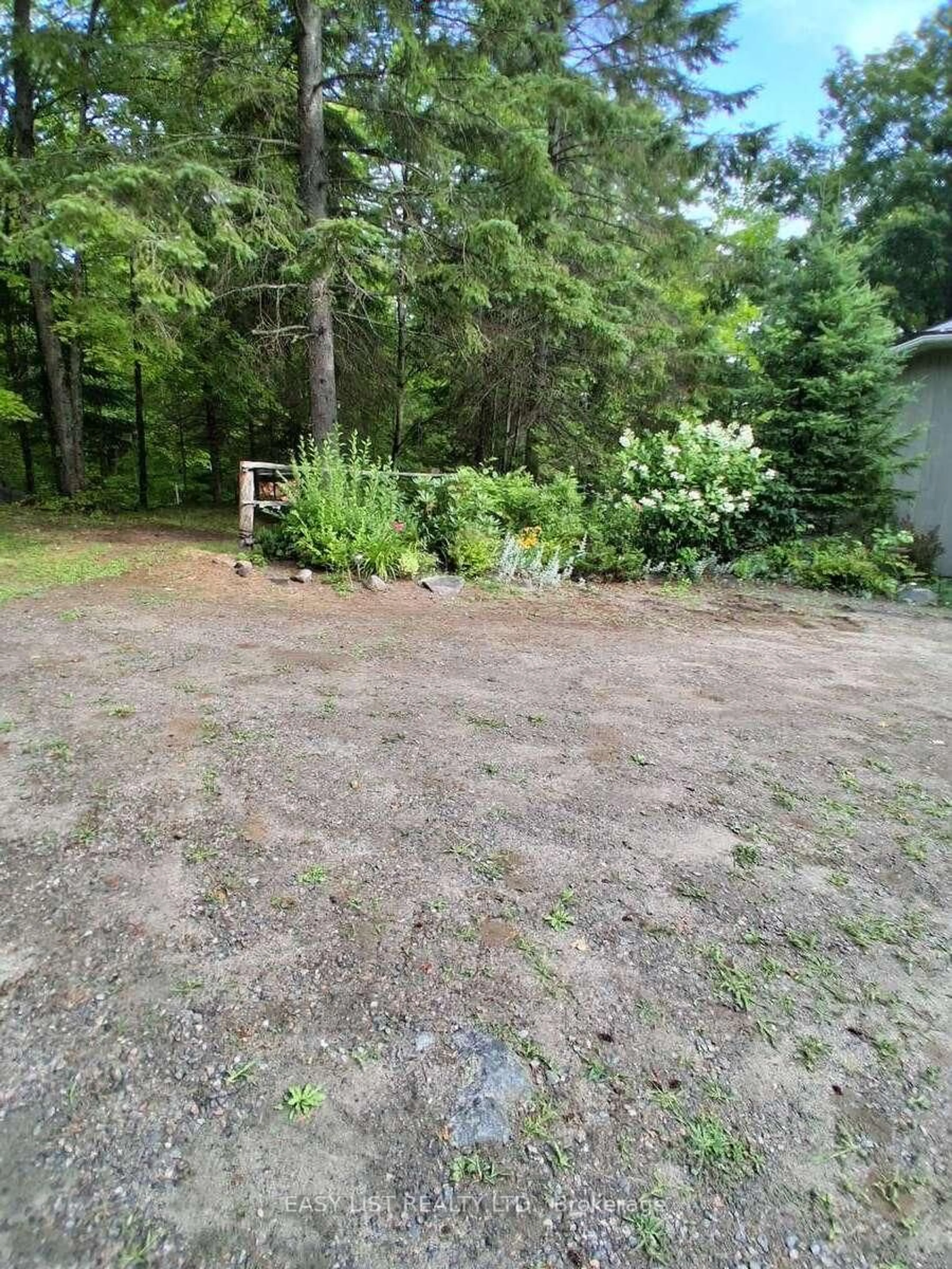 Shed for 175 Old Man's Lake Lane, Magnetawan Ontario P0A 1P0