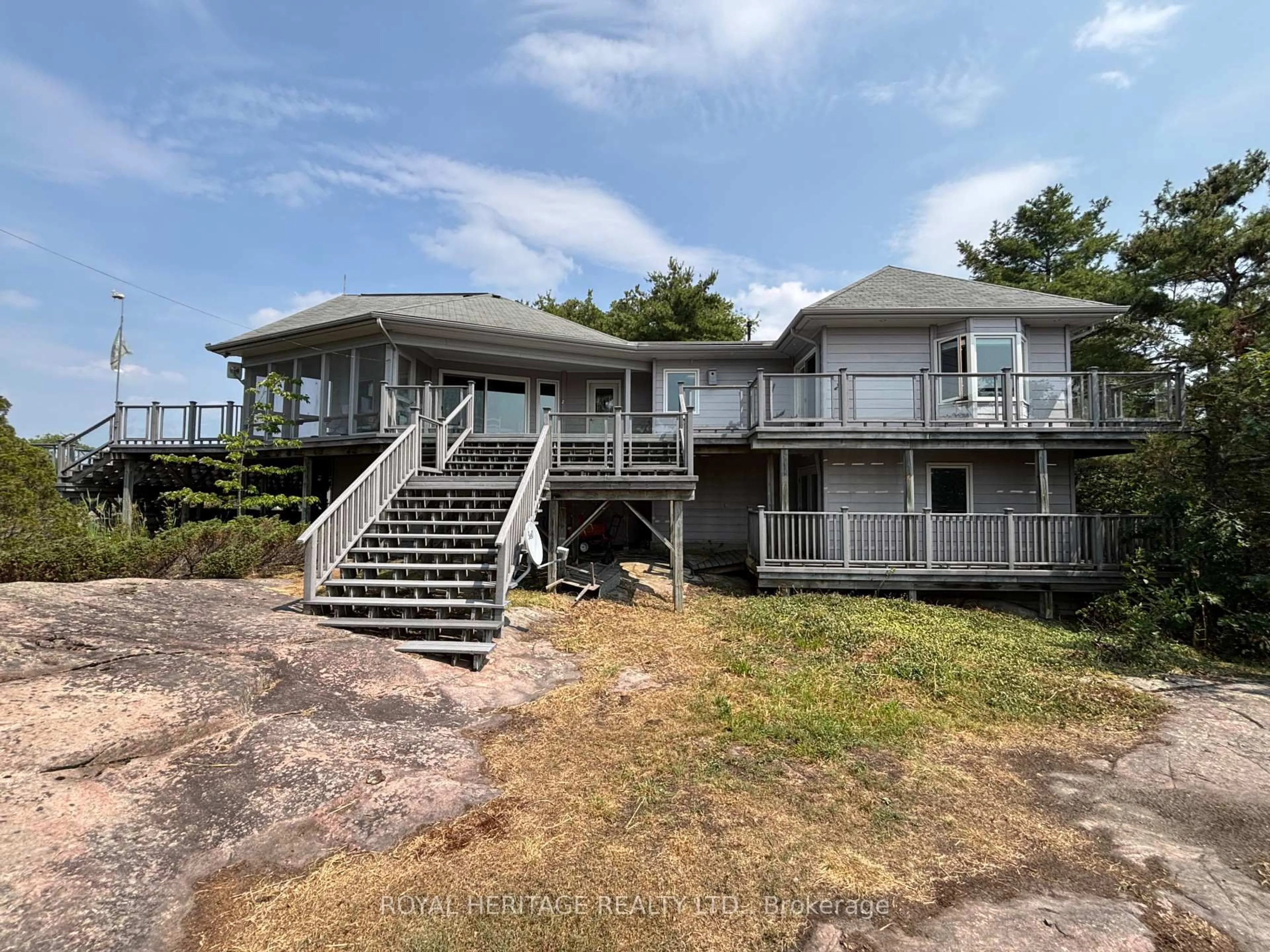 A pic from outside/outdoor area/front of a property/back of a property/a pic from drone, water/lake/river/ocean view for 7224 Is 630 Georgian Bay Island, Georgian Bay Ontario P0E 1E0