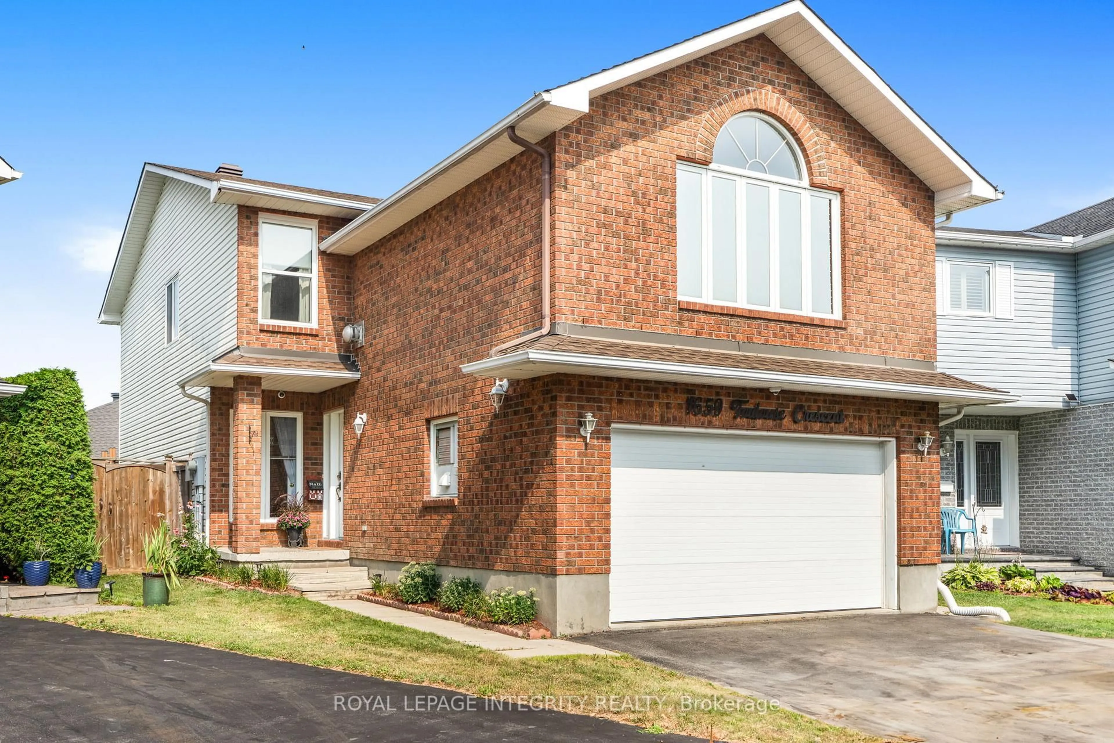 Home with brick exterior material, street for 1659 Toulouse Cres, Orleans Ontario K1C 6K5