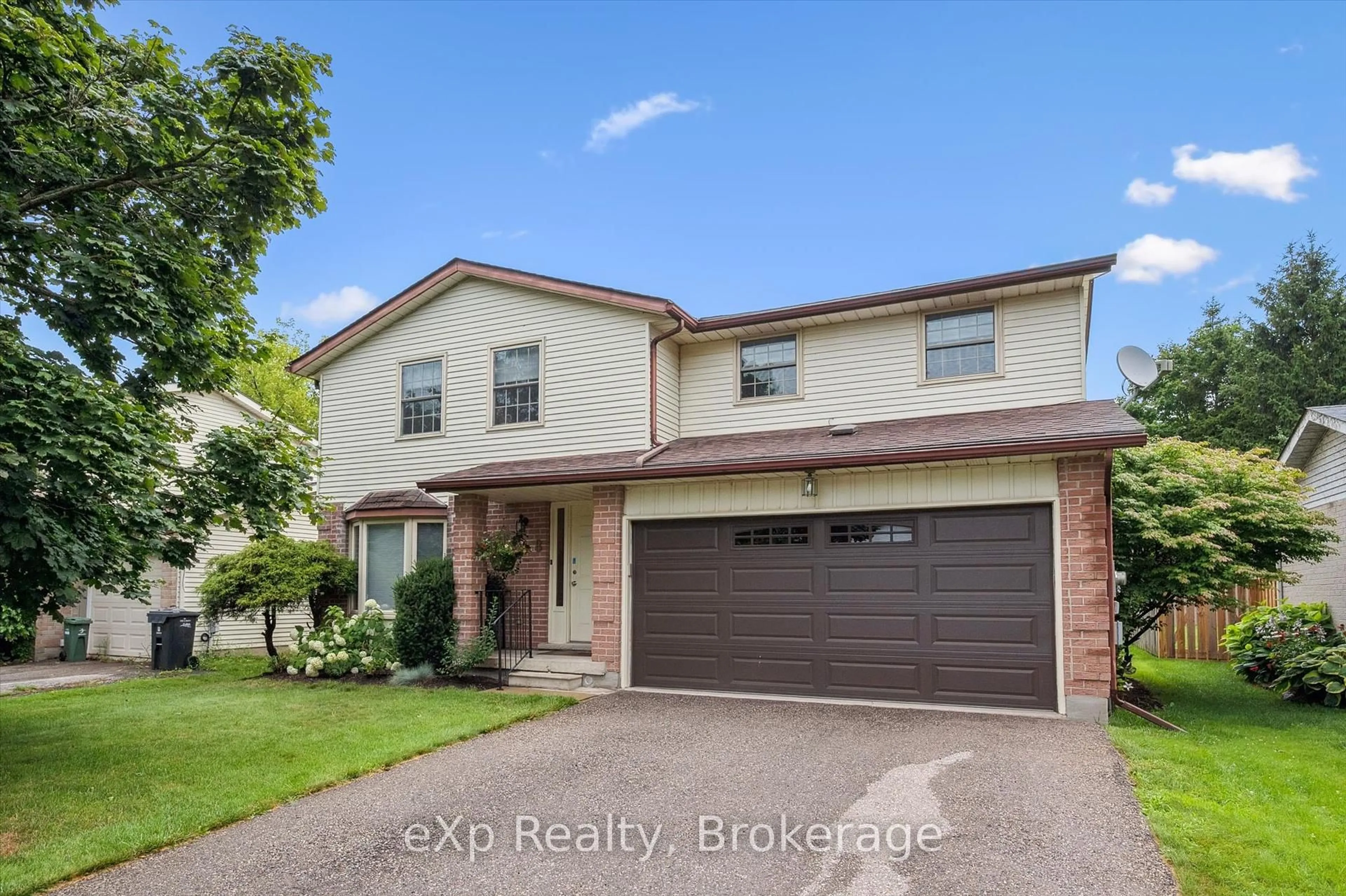 Unknown for 8 Aspen Valley Cres, Guelph Ontario N1G 3Z8